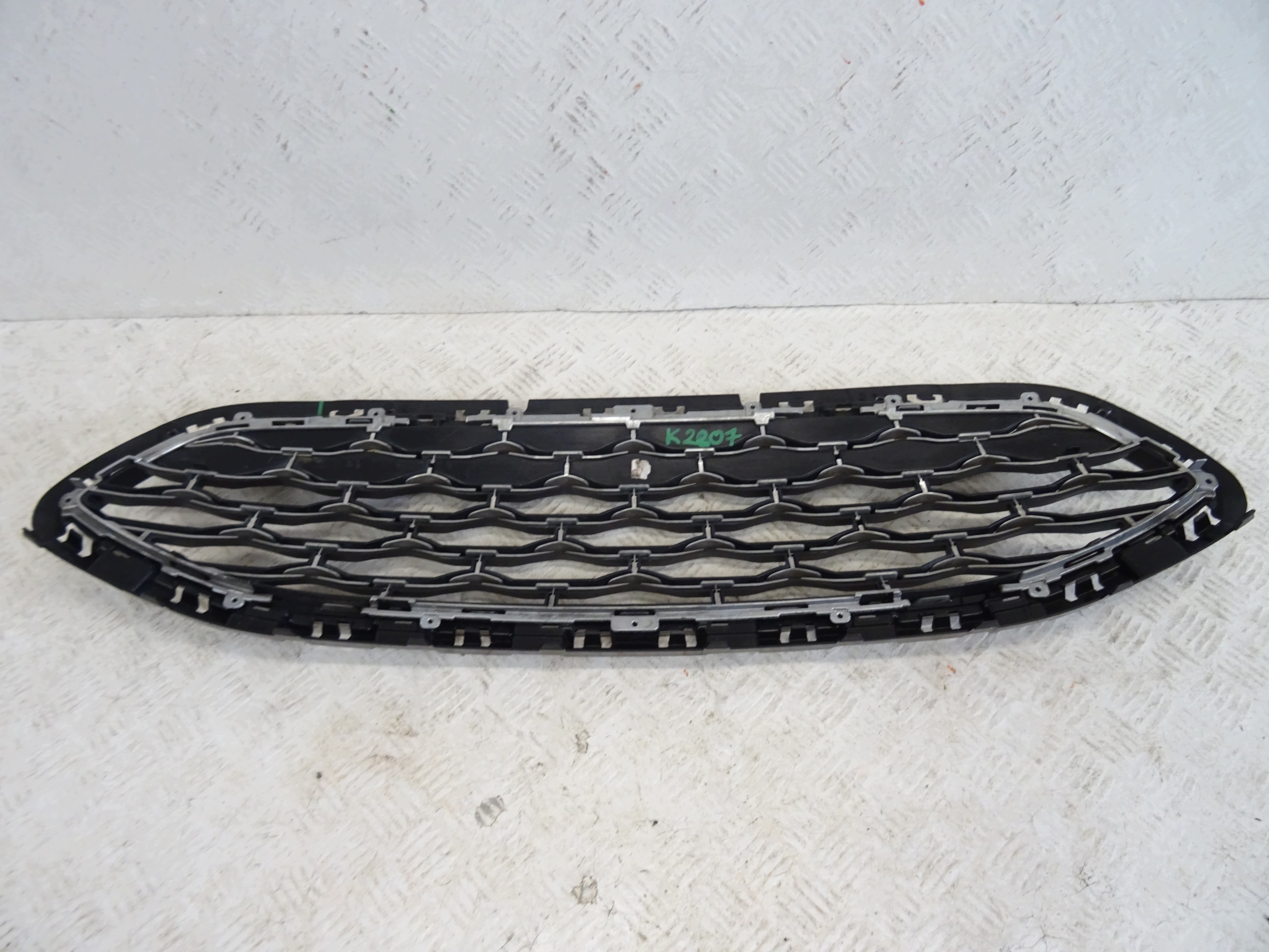 grill grille front front FORD FIESTA MK8 H1BB-8B271-E1