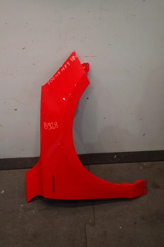 fender front front right FORD FOCUS MK4 18