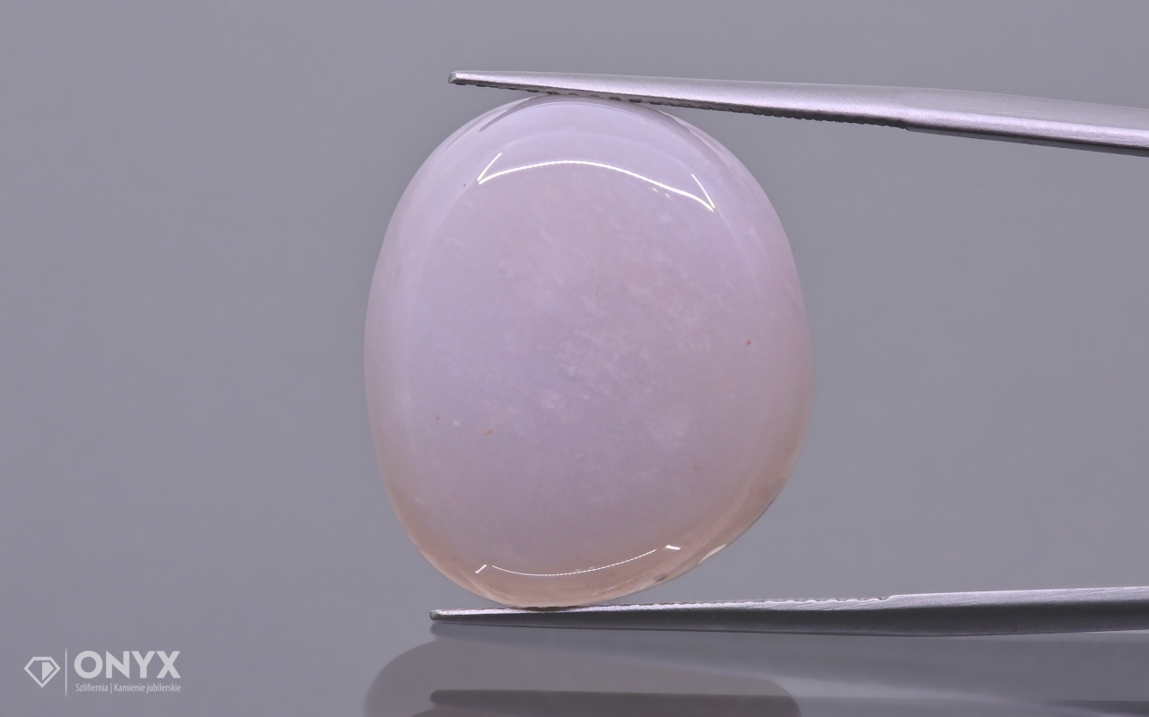 Chalcedon růžová konvexní nepravidelná destička 21x18,5 mm