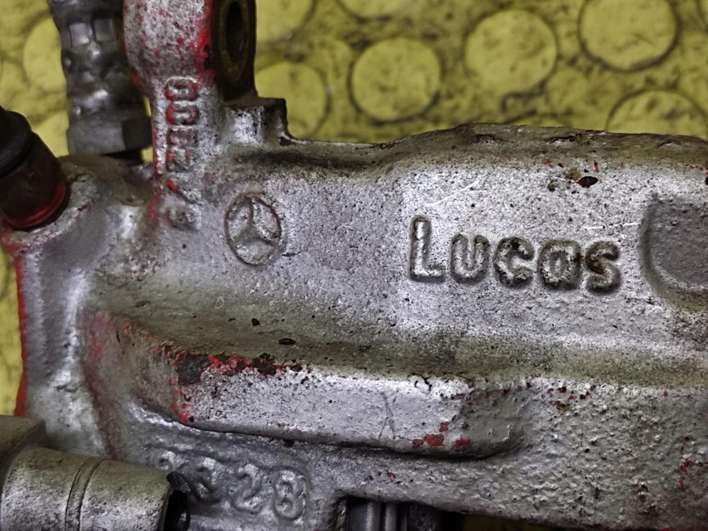MERCEDES W168 caliper brake right front