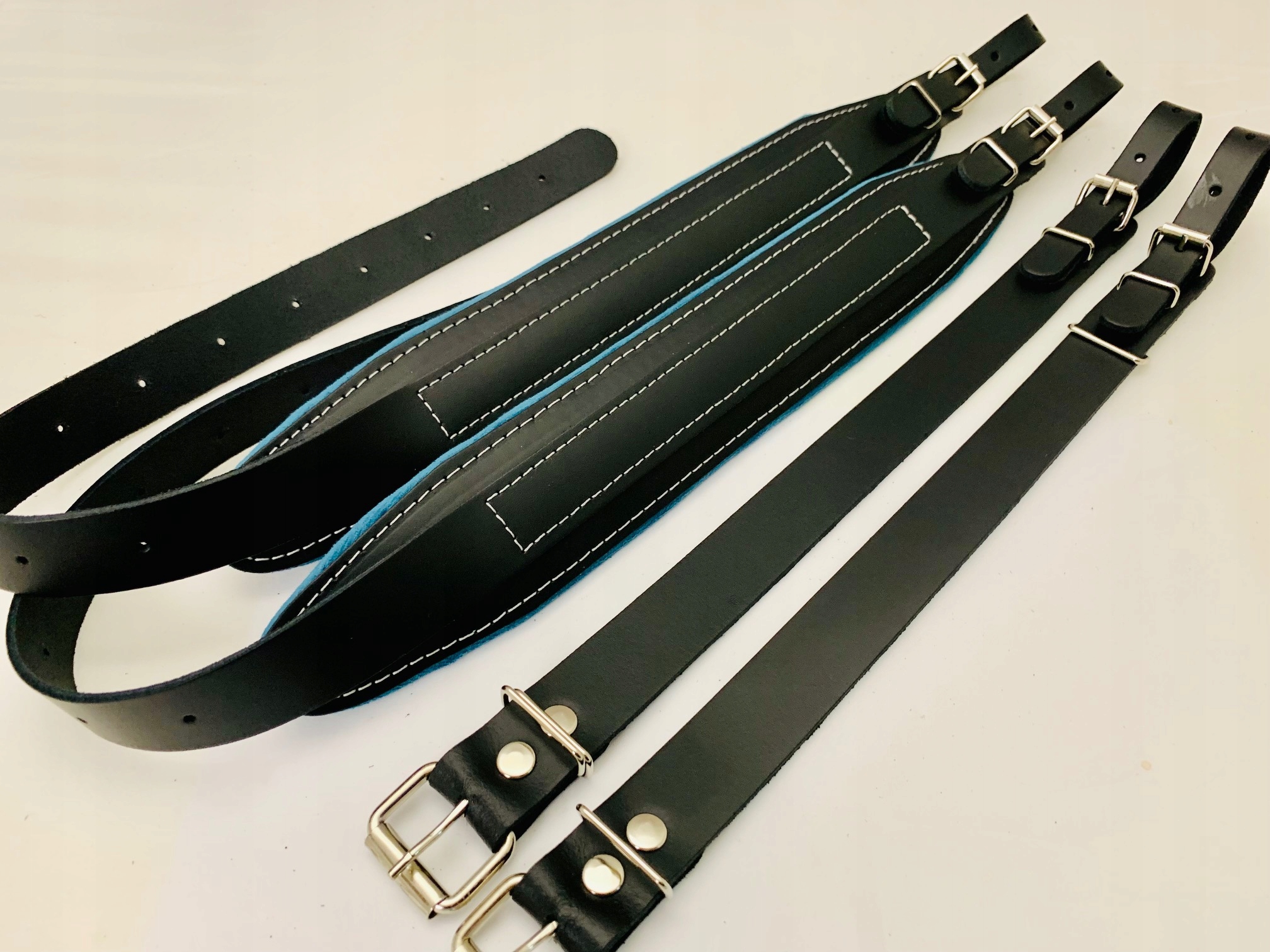 Pásky pro akordeon 96-120 basů, 100% kůže