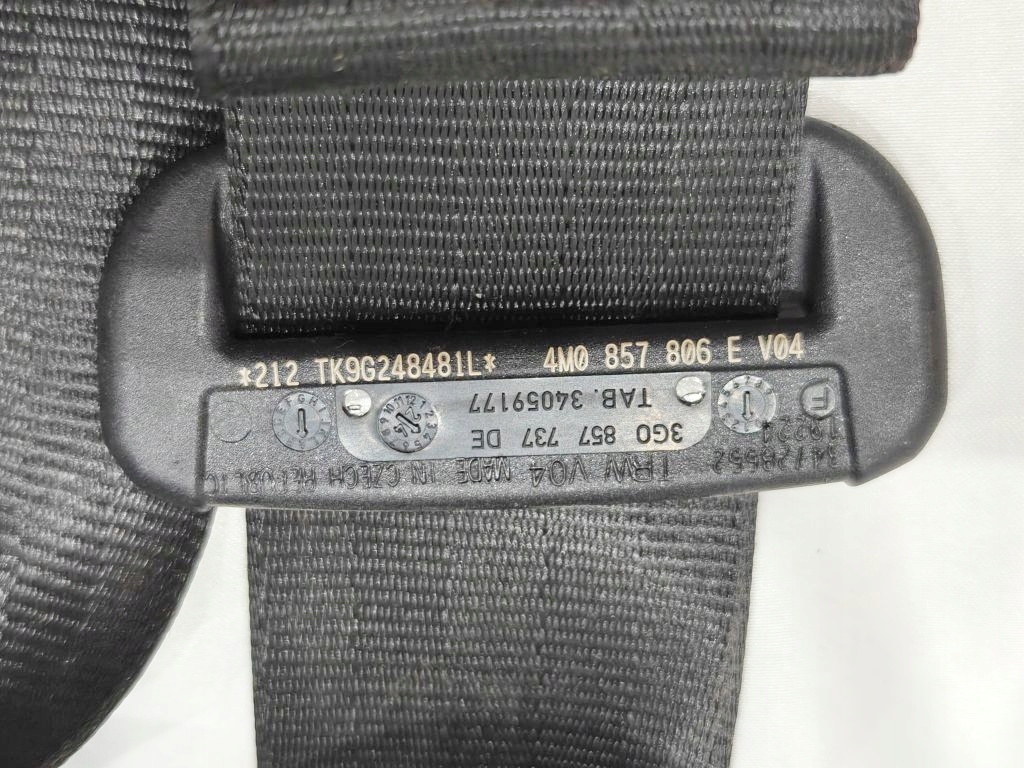 Audi Q7 4M0 задний ремень безопасности 857 806 второй правая Сторона