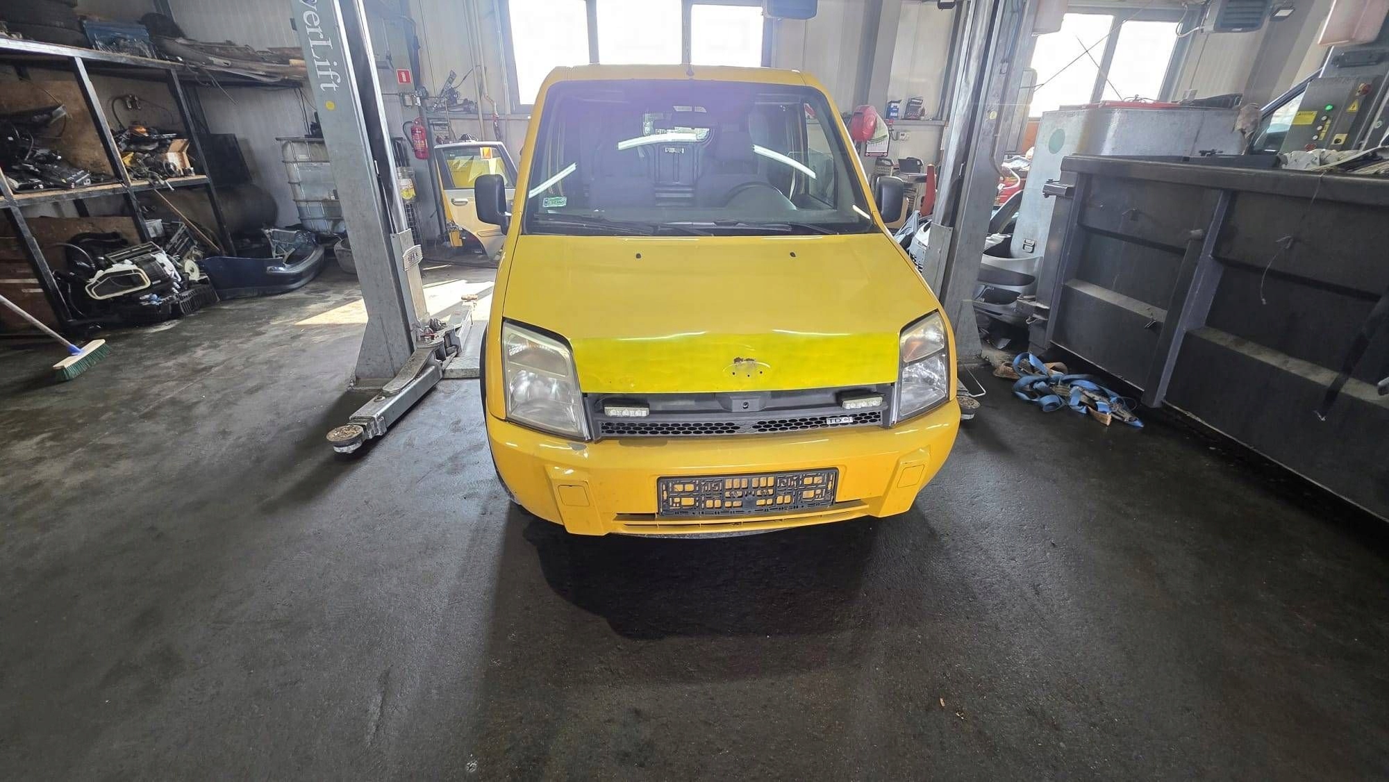 FORD TRANSIT CONNECT and 1 PT2 MK1 02-06 bumper front front SAFFRON YELLO