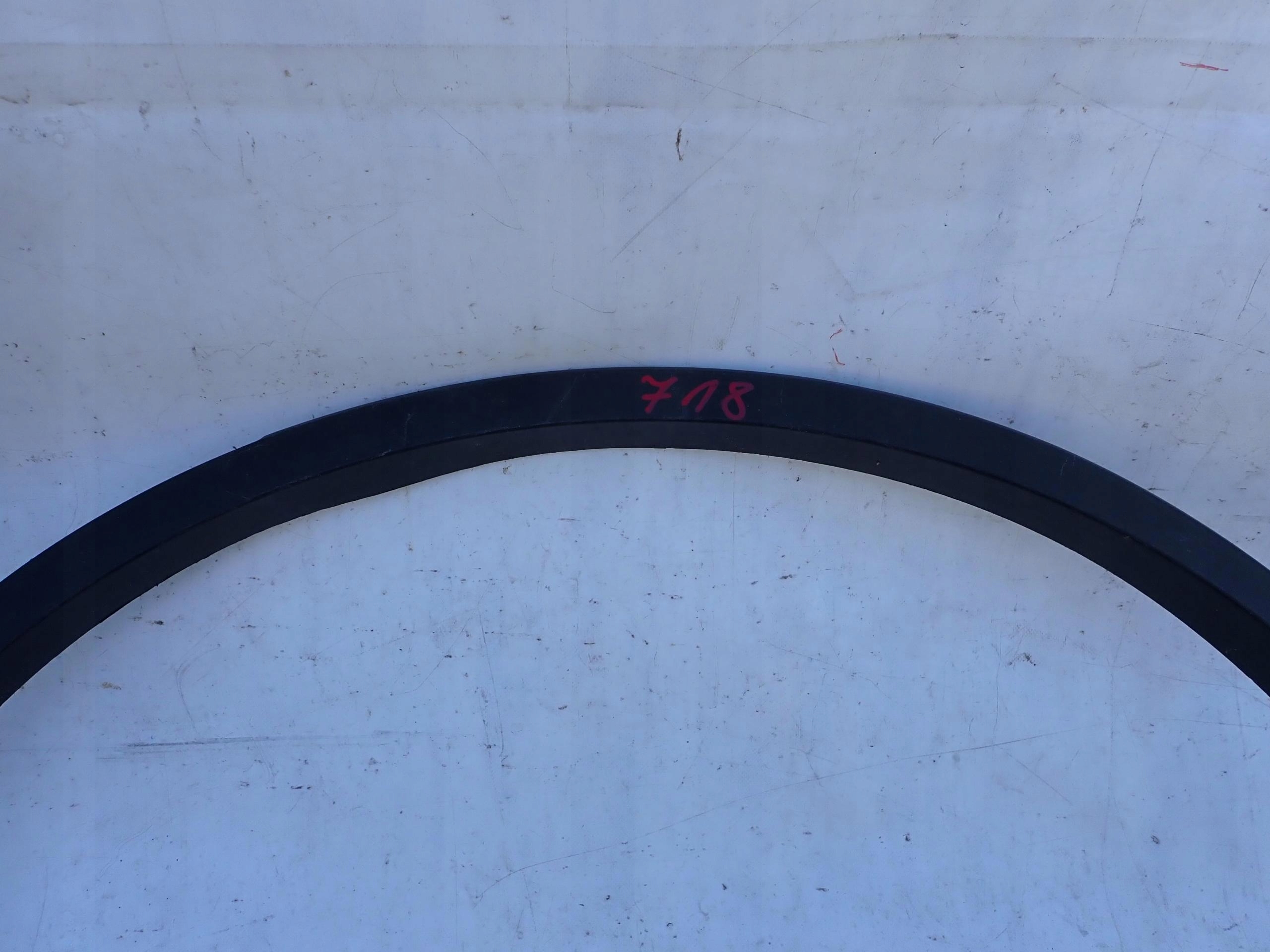 VW TOUAREG II 2 10-18 moulding cap left rear part