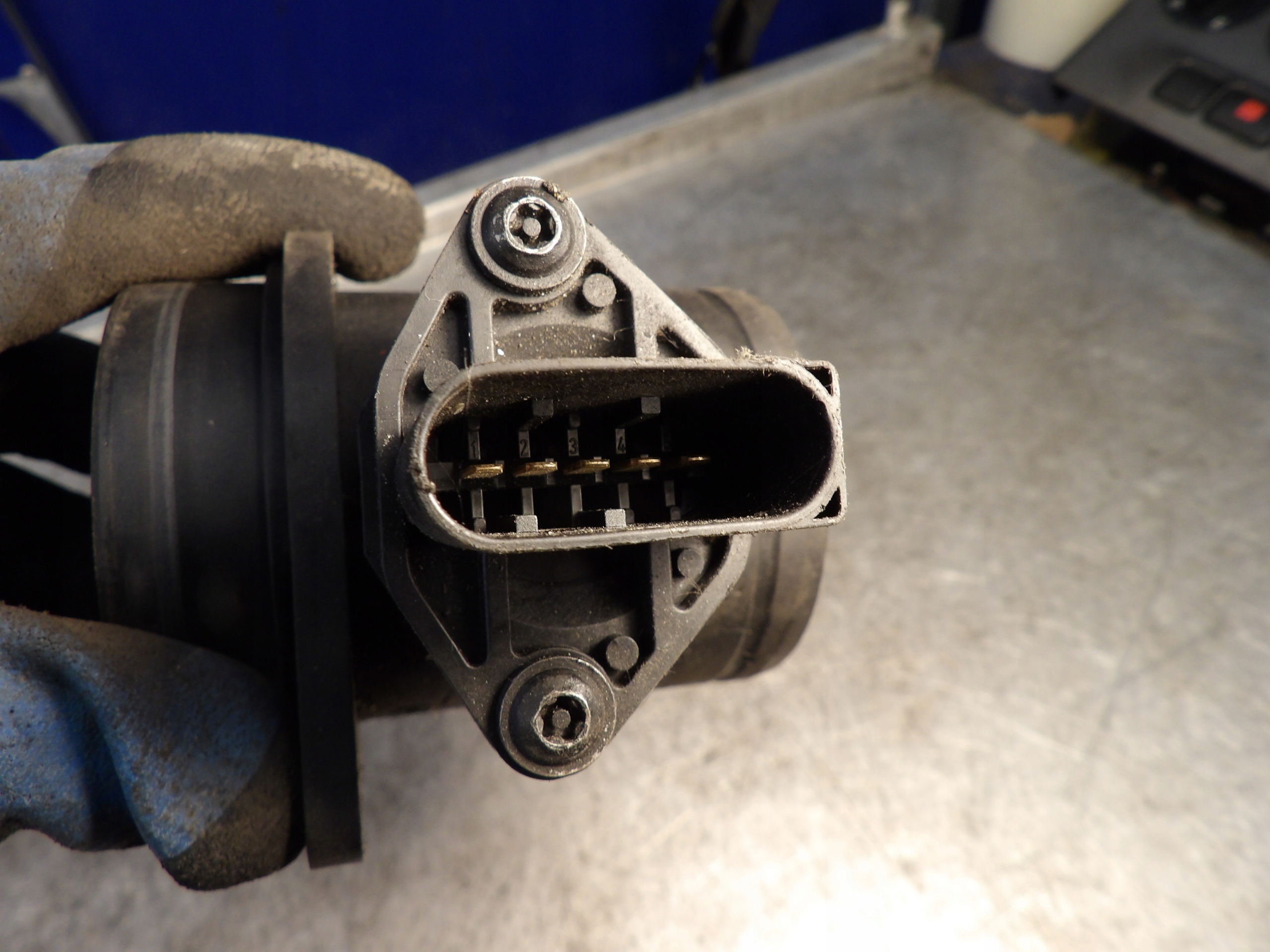Volkswagen New Beetle flow meter 0280218002