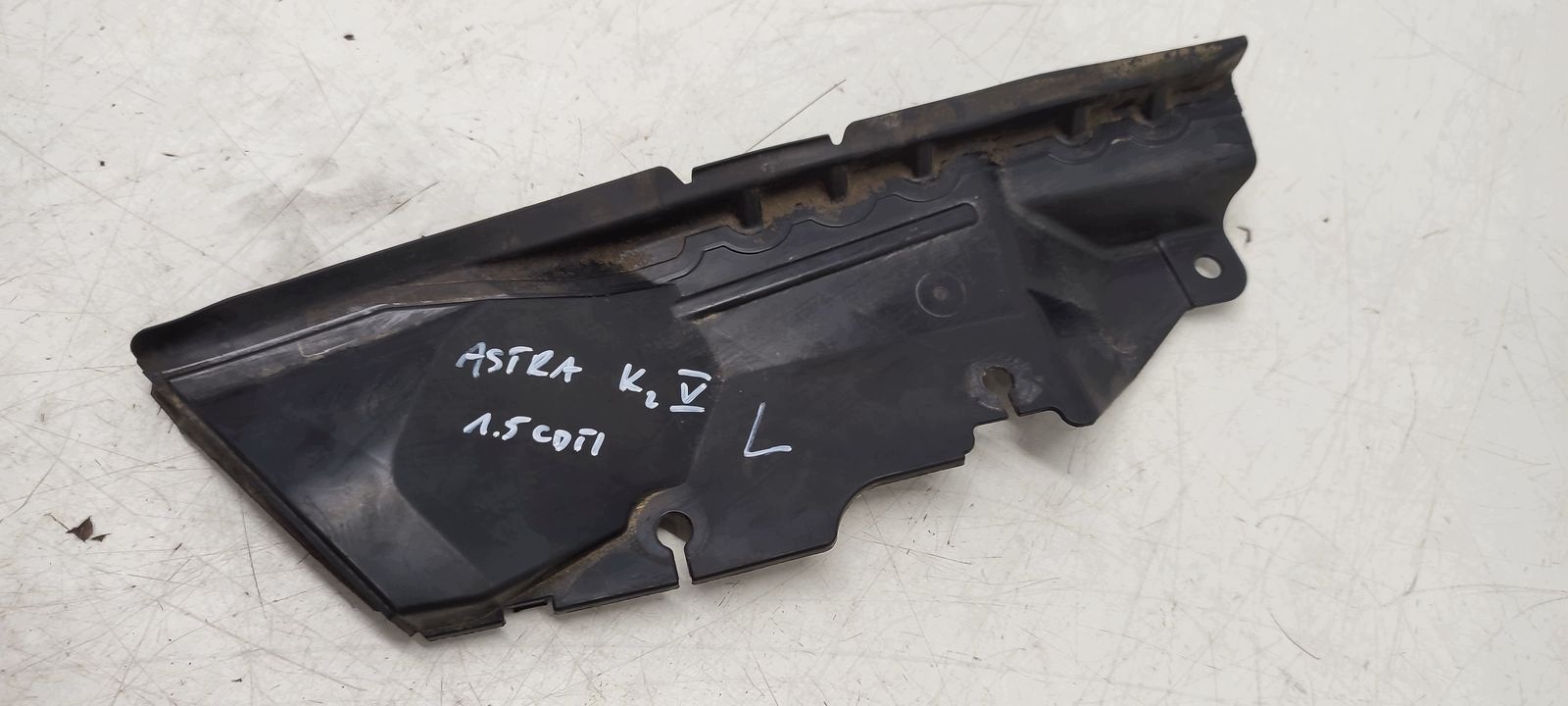luftansaugkanal links Opel Astra K LIFT 1,5 CDTI