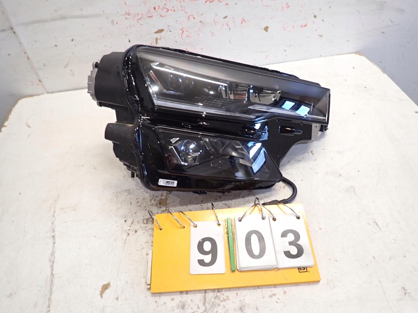 light front front right SKODA KAROQ LIFT 2021- FULL LED 57B941036B