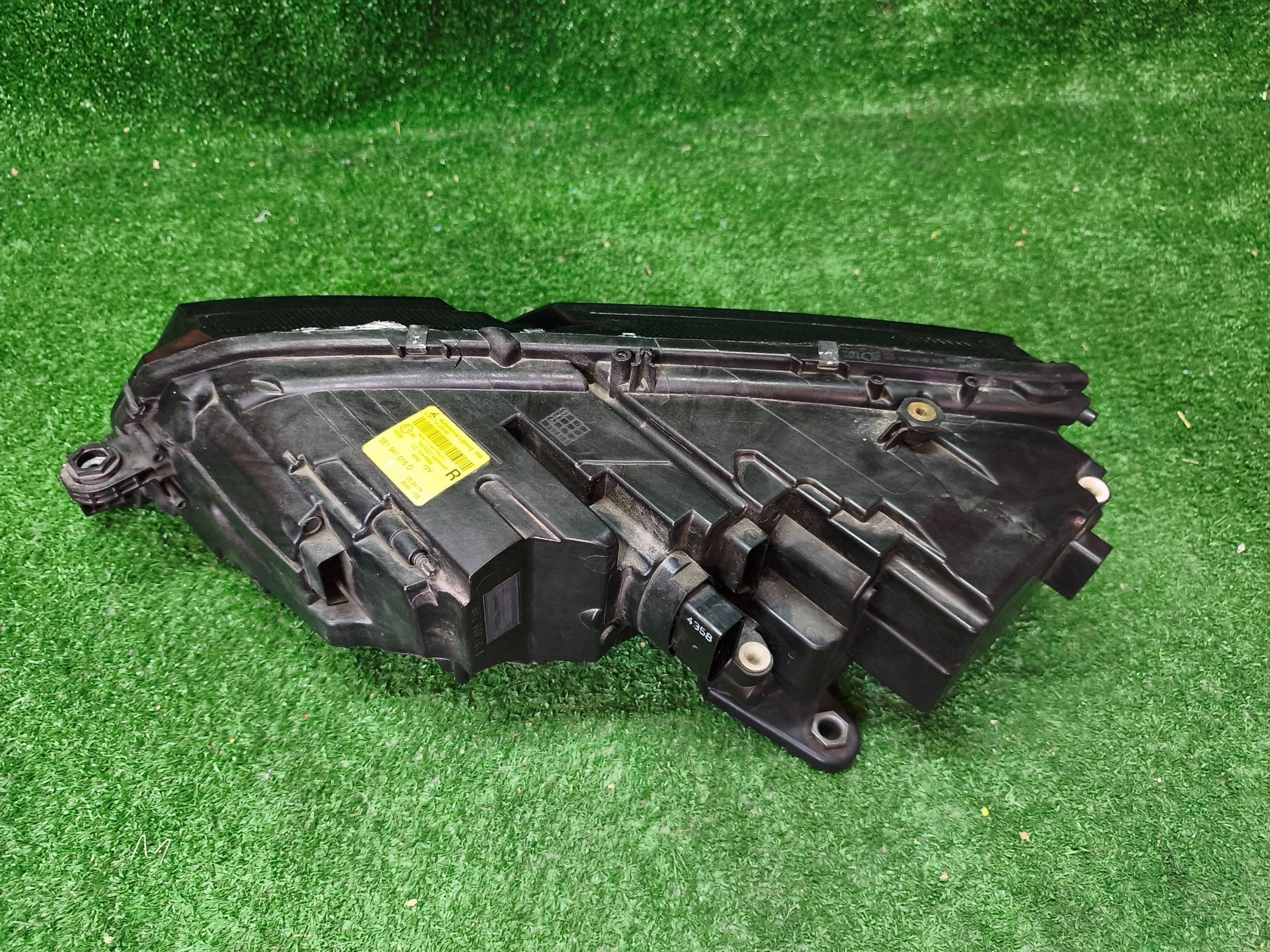 REFLEKTOR right front SKODA OCTAVIA III 17- LIFT FULL LED NR.R1514