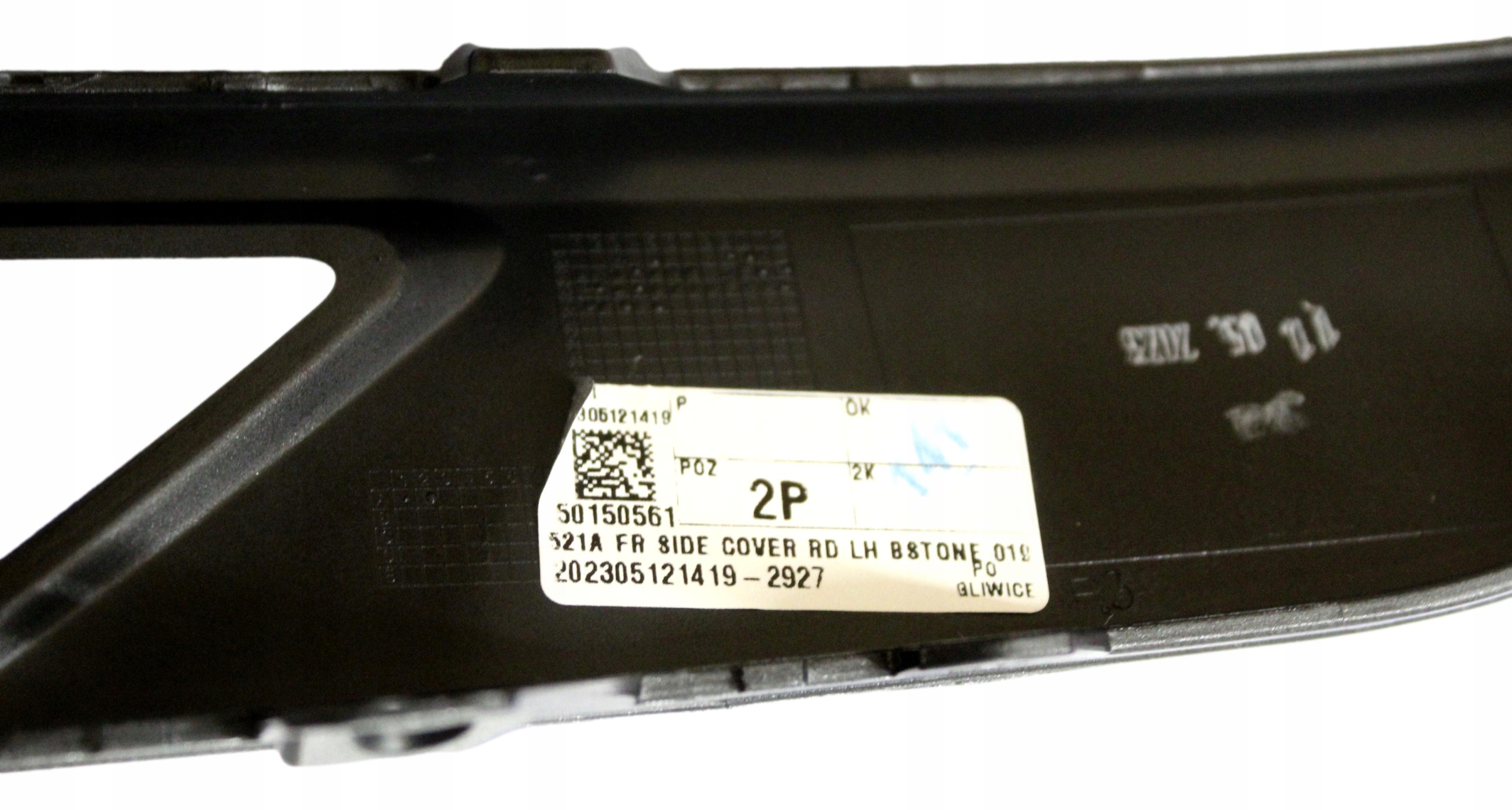 VOLVO XC60 II lewa listwa zderzaka przod R-Design OE Producent części Volvo OE