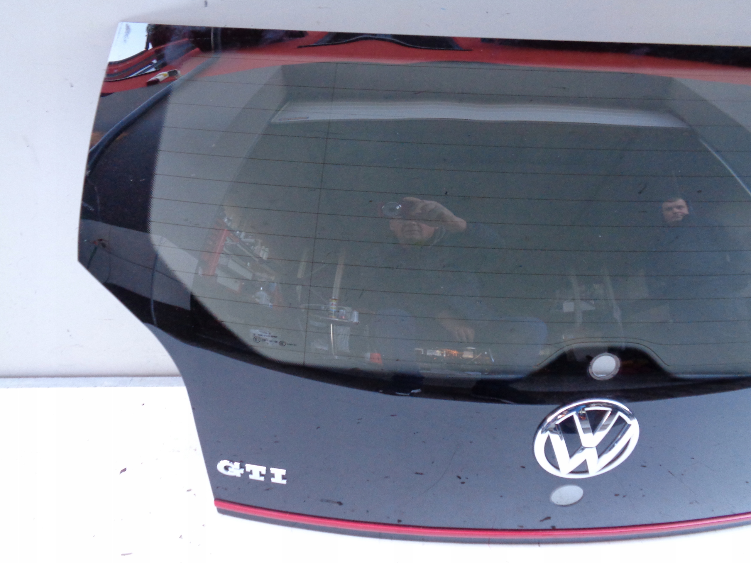 window rear VW UP 1S 1S0 GTI