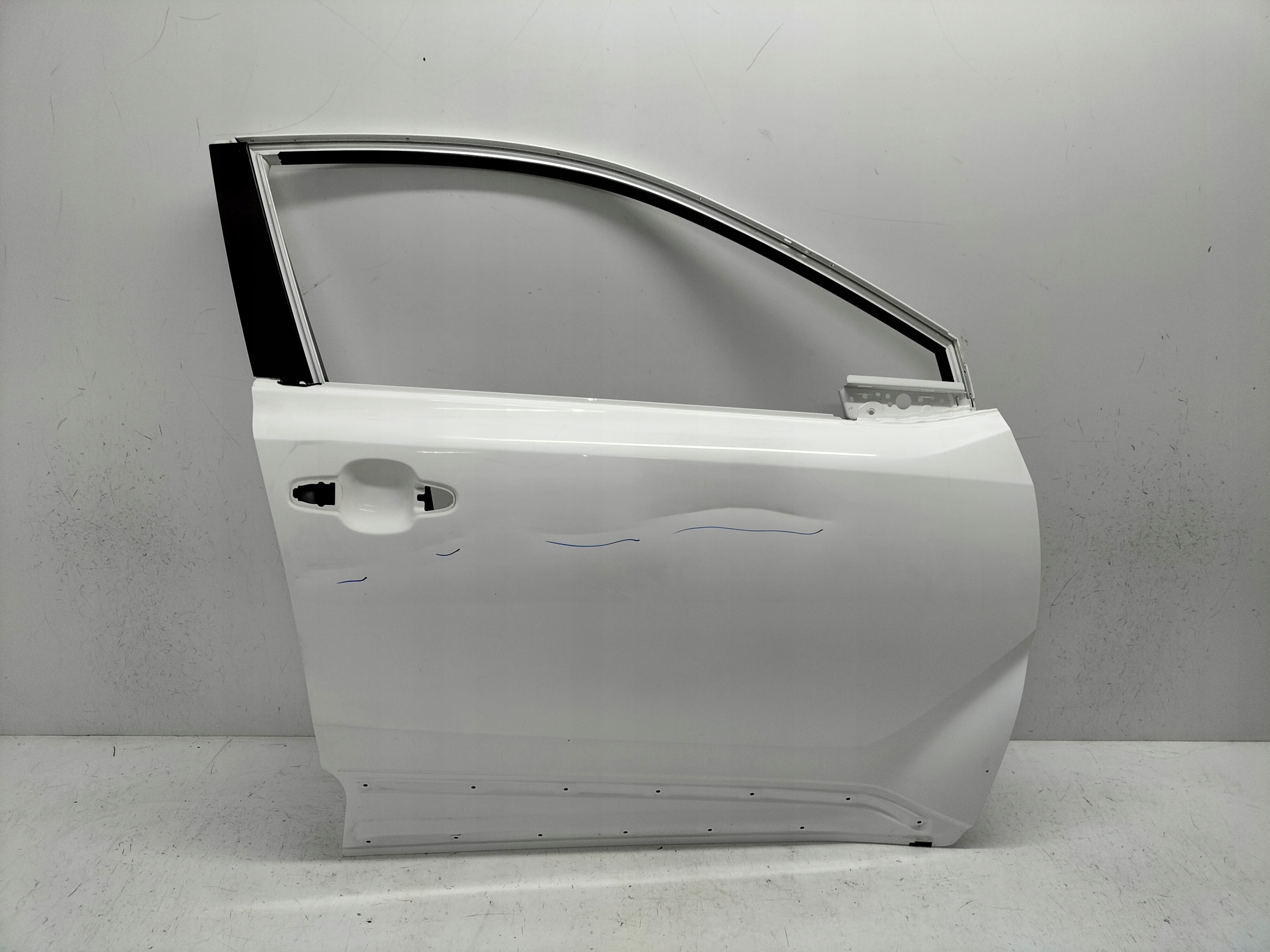 door front front right TOYOTA CHR C-HR 16-23