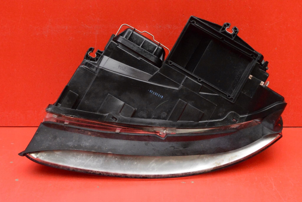 REFLEKTOR right light front EU AUDI A4 B6 00-05