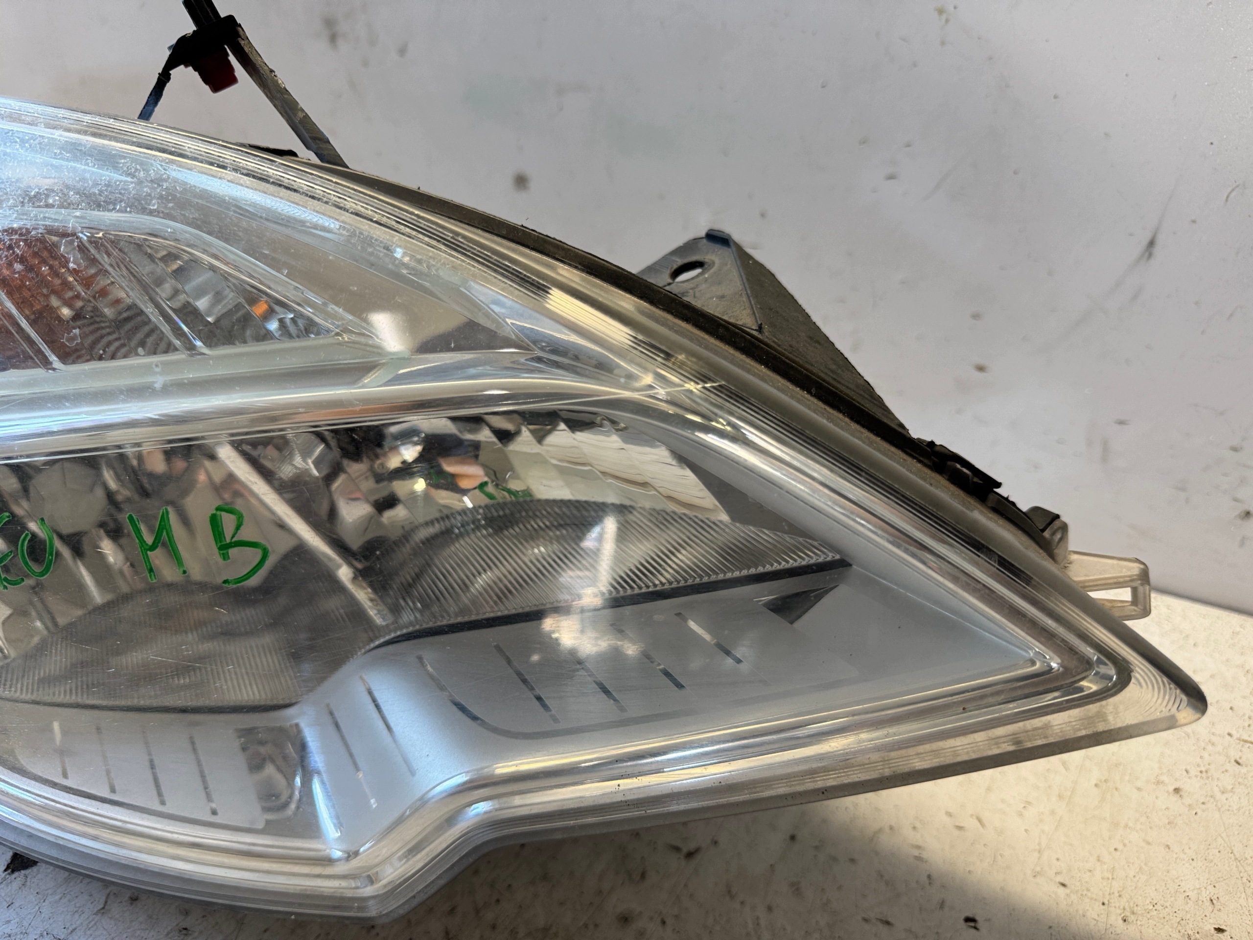 OPEL MERIVA B REFLEKTOR right front light right normal 13253630 EUROPA