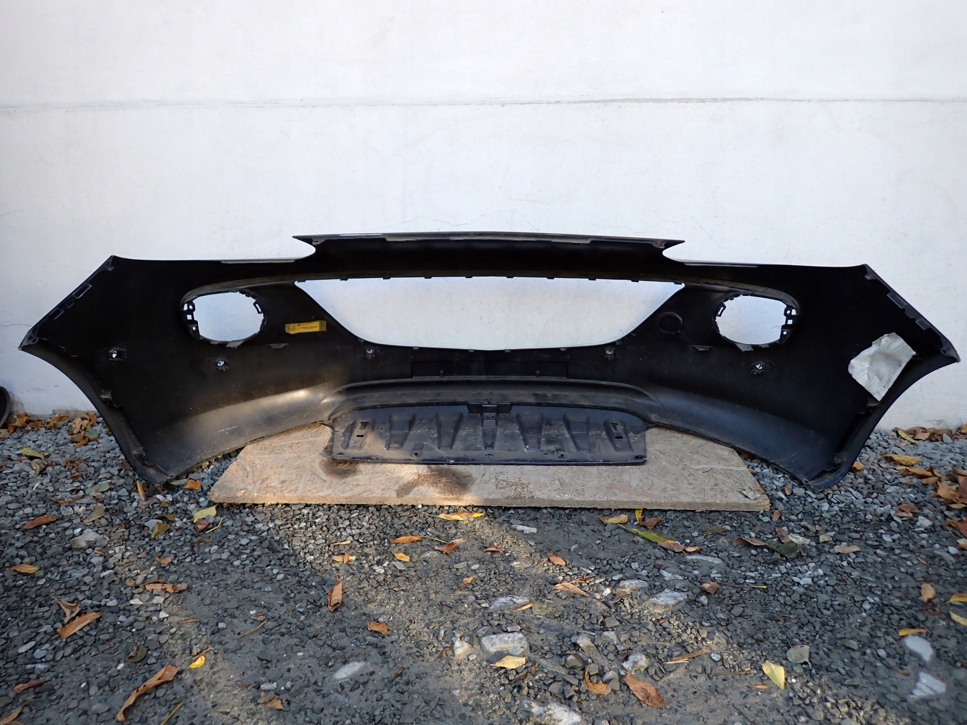 bumper front front OPEL ADAM M13 2012