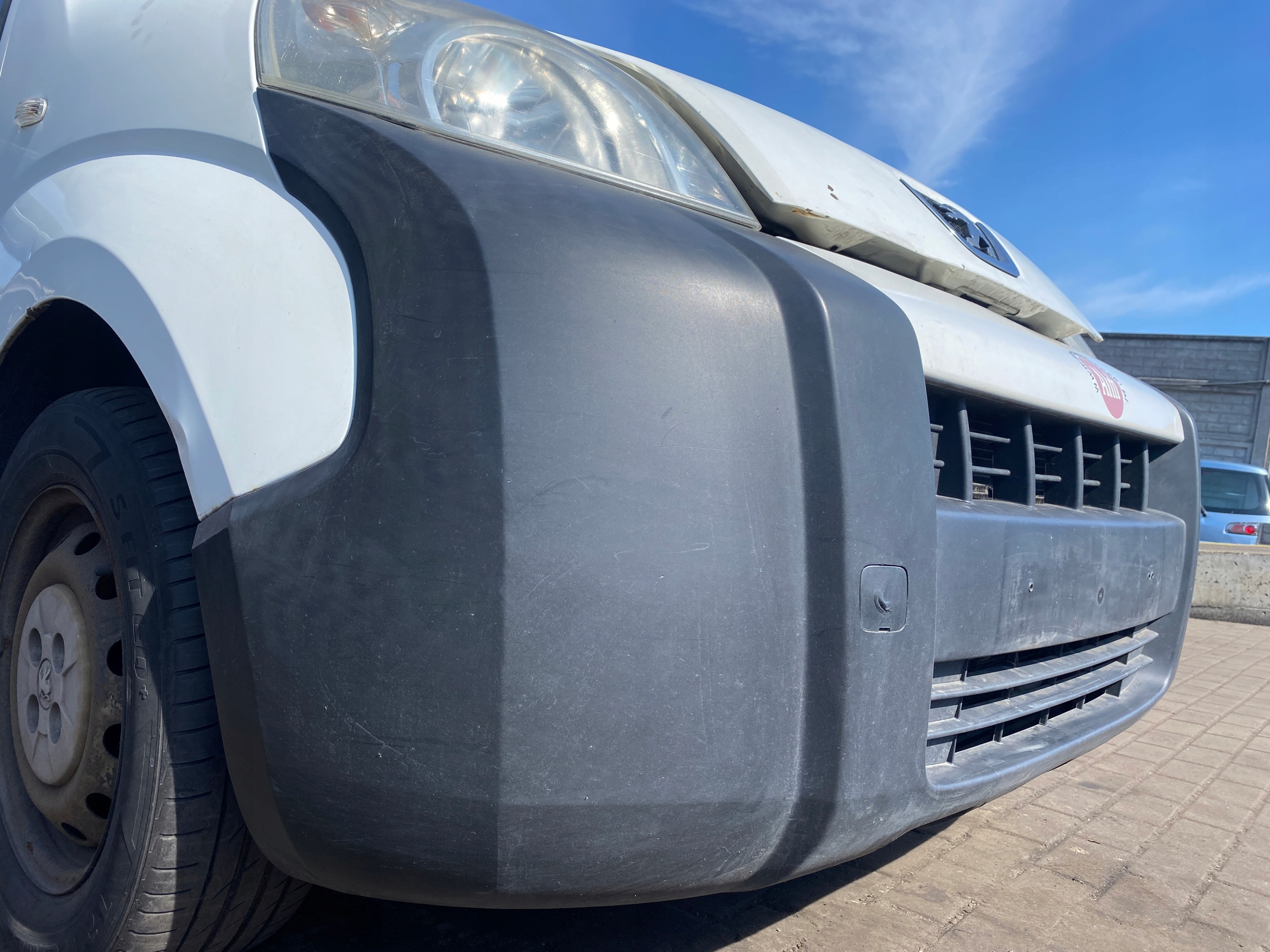 Peugeot Bipper 07-17 front bumper front kod lakieru EWP