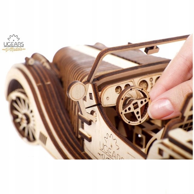 3D mechanikai modell - Auto Roadster VM-01 ( Ugears ) Elemek száma 437