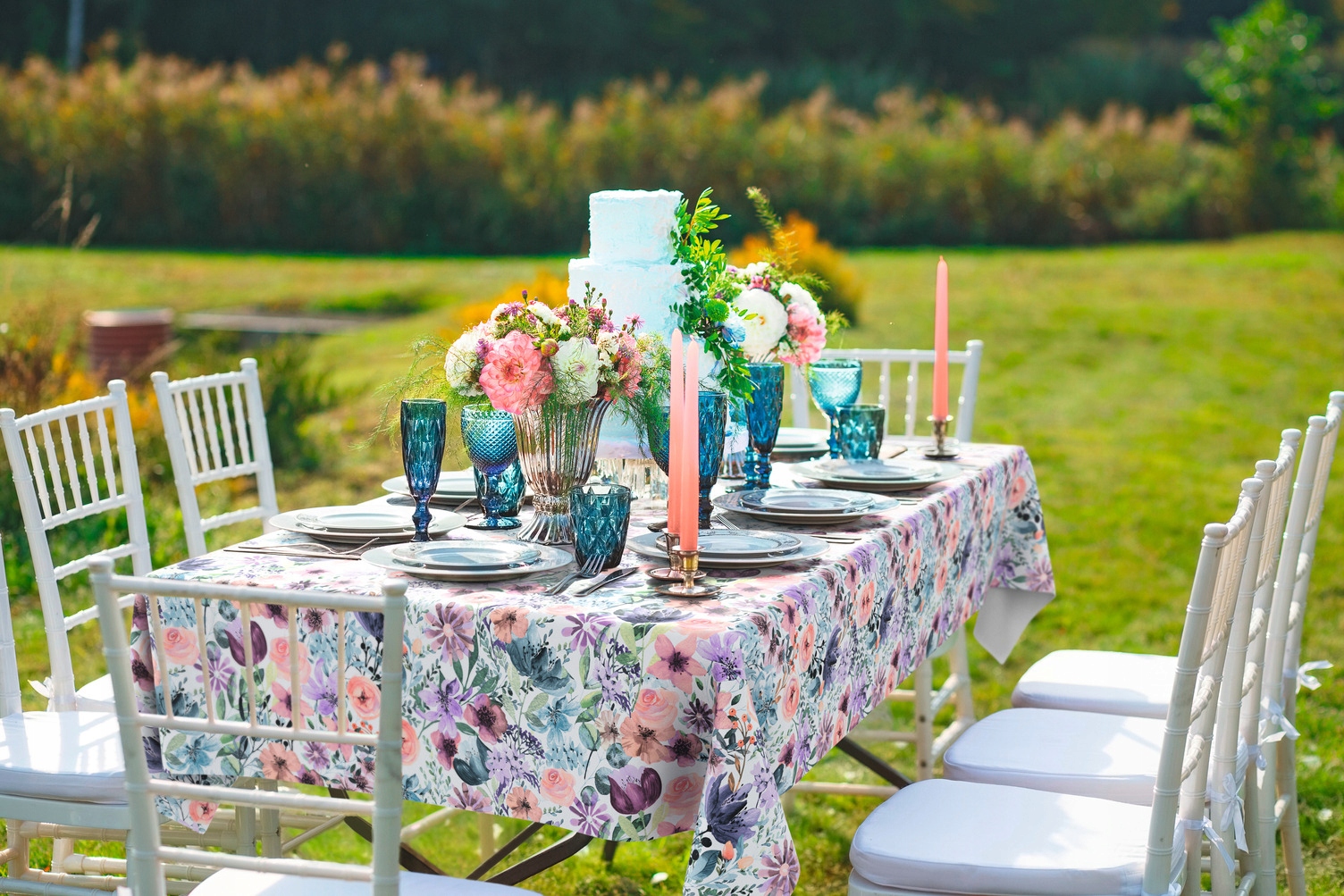 Cerata Obrus na stół Manhattan Floria 140x50 Typ obrus