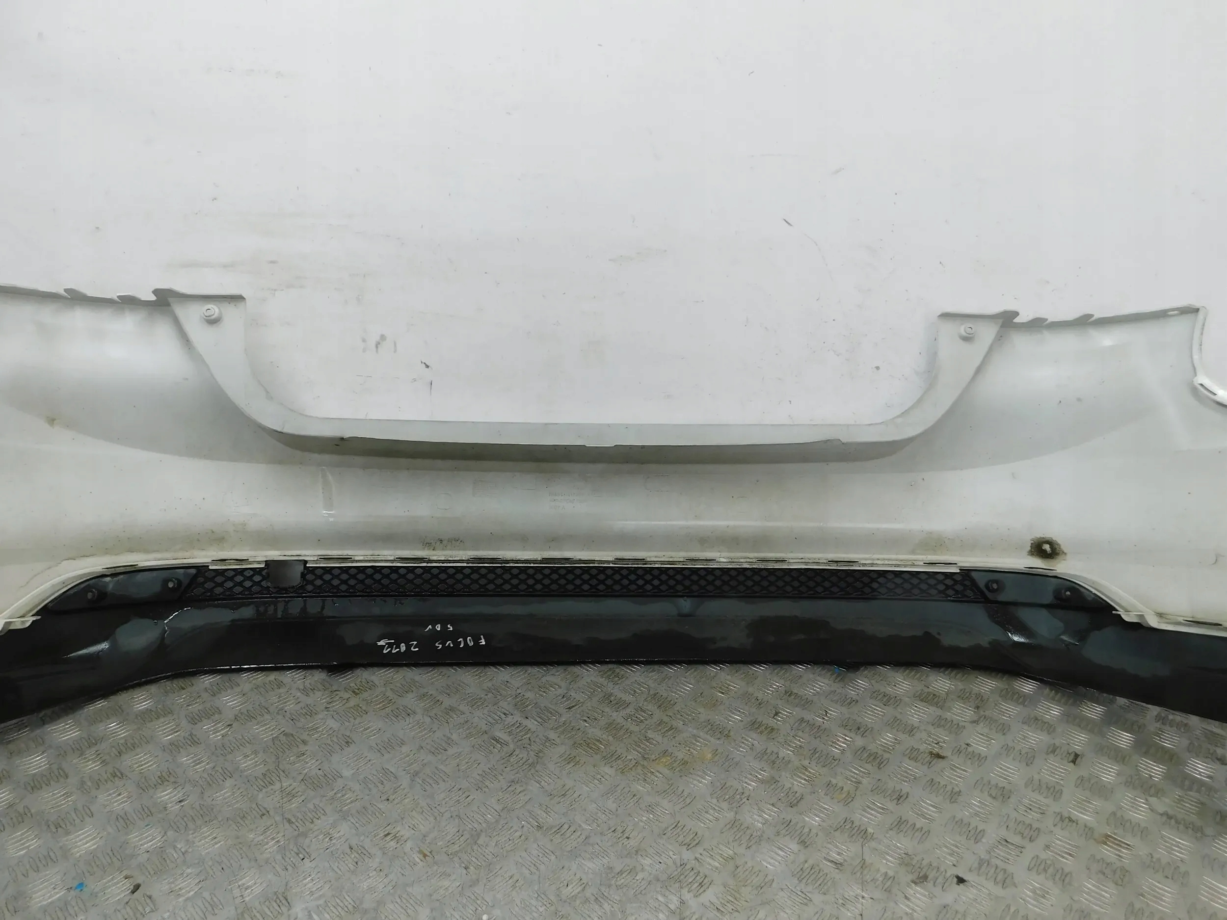 bumper rear part rear FORD FOCUS 3 III MK3 HB