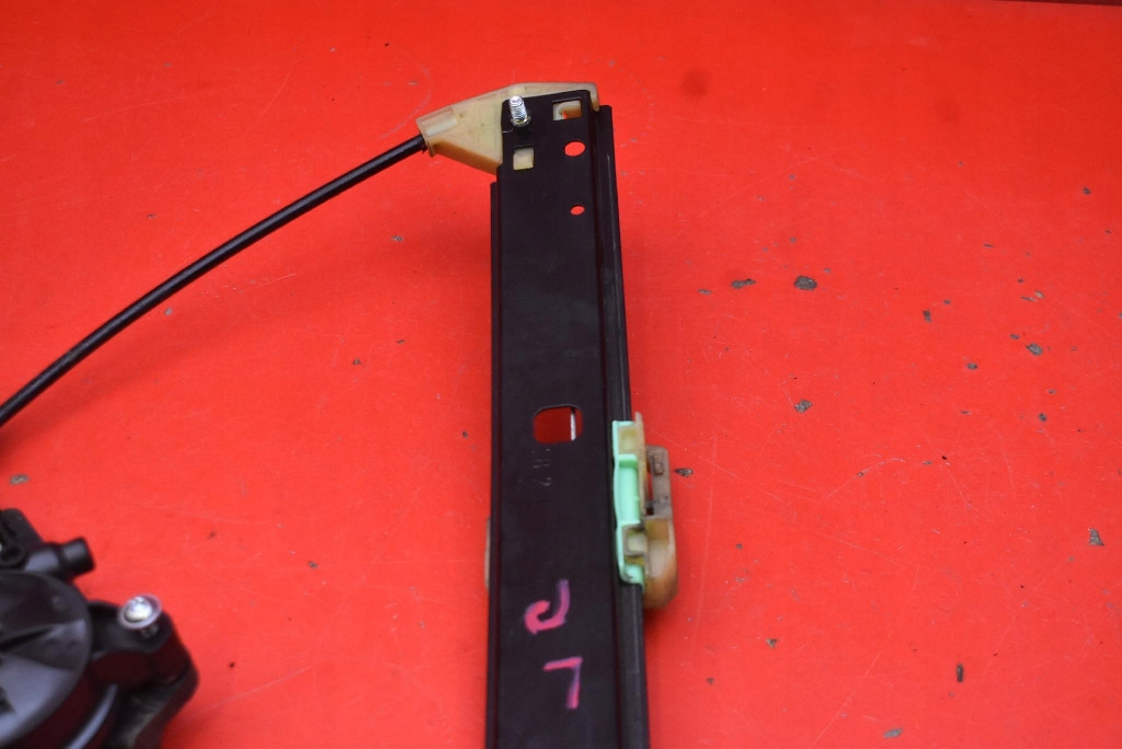 window regulator left front EU 5E0837461B SKODA OCTAVIA 3 III KOMBI 13-17