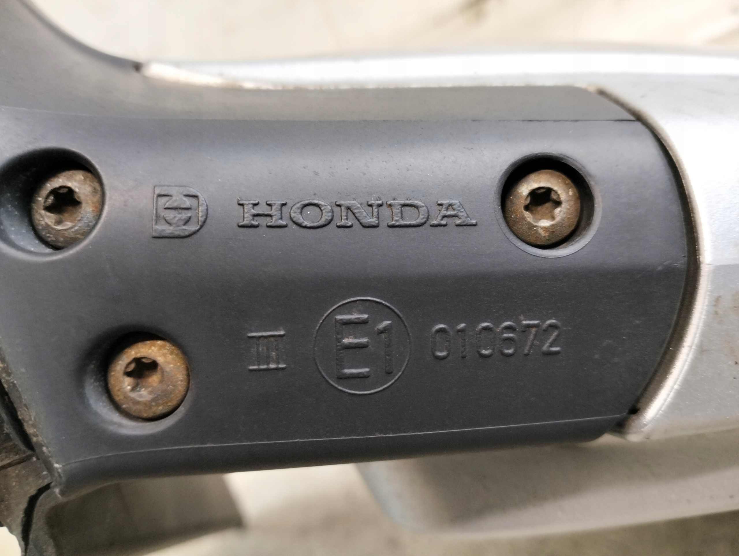 mirror left front HONDA CIVIC VII 1.4 66KW 2004r