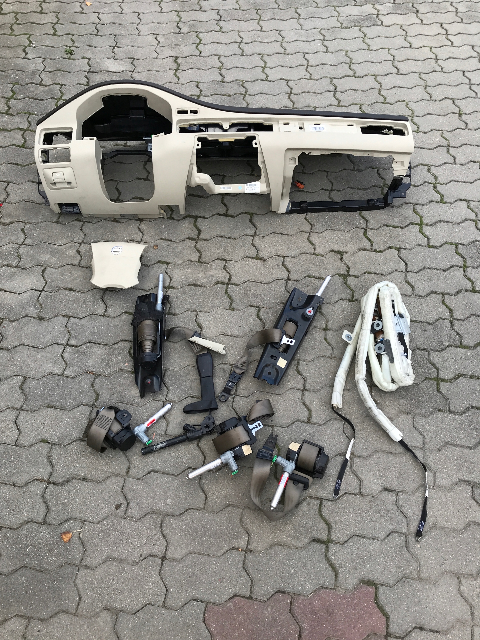 console dashboard tension belts airbag VOLVO S80 II EUROPA