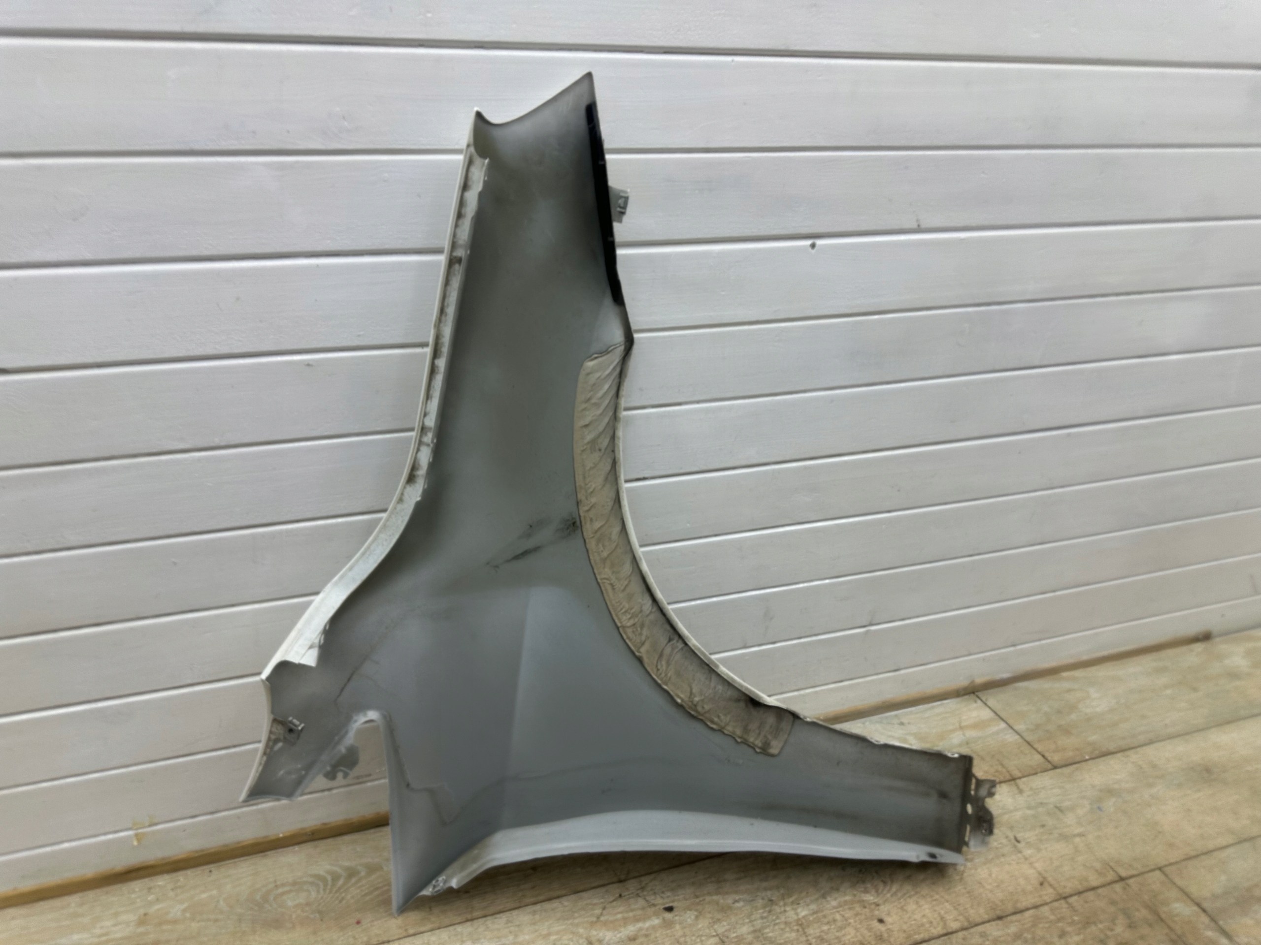 fender left front front BMW F45 F46 A300