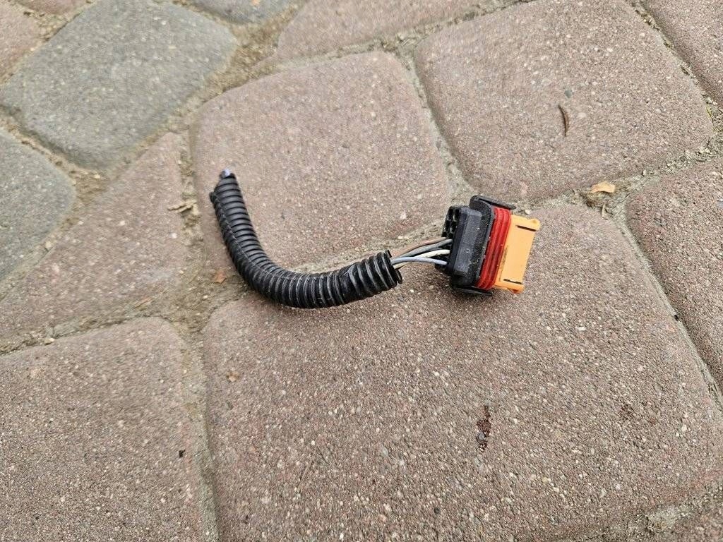 wiring bundle kostka connecting spoiler lights front TRAFIC III Opel Vivaro B