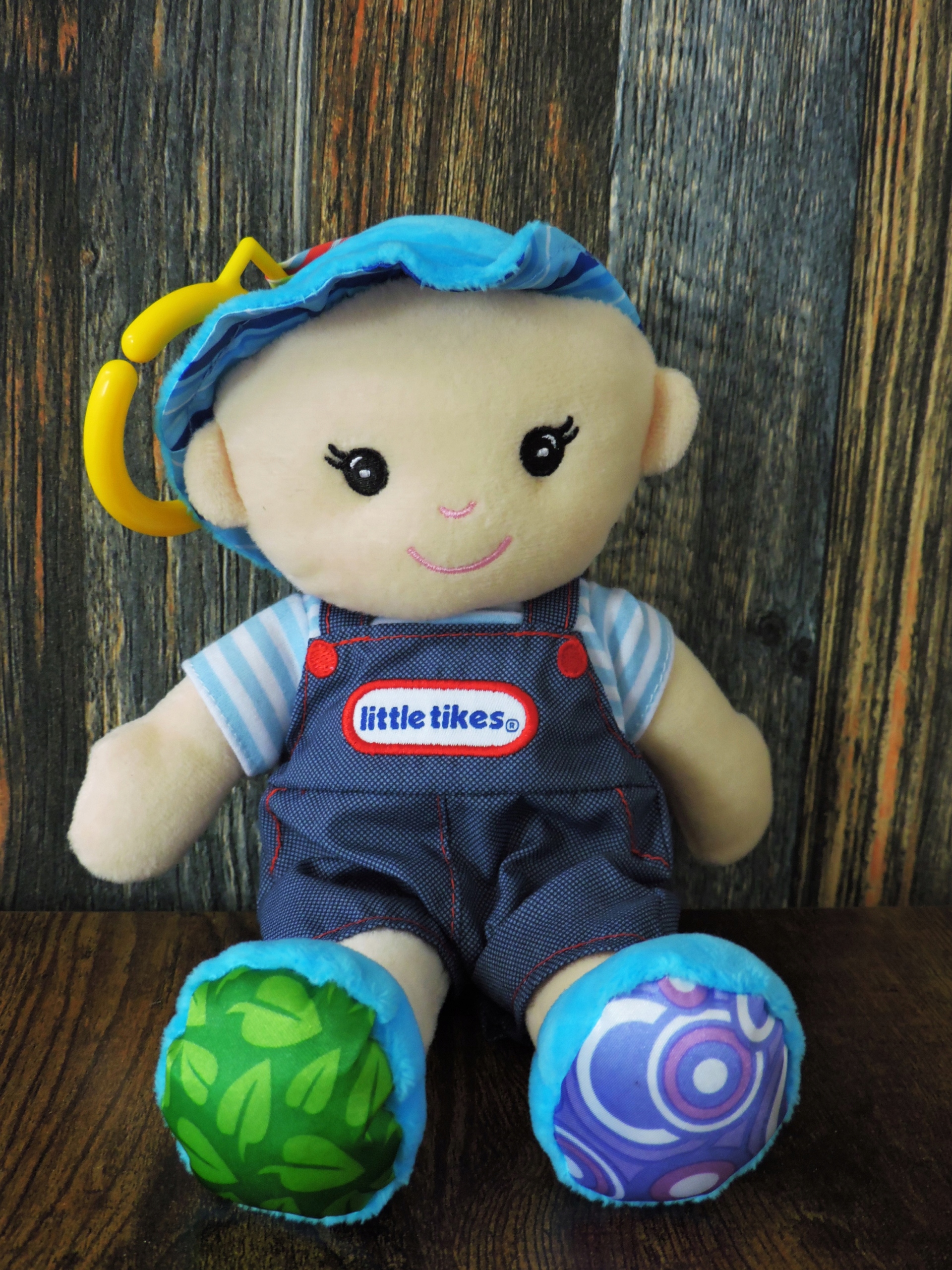 LITTLE TIKES - ZAWIESZKA MASKOTKA LALKA