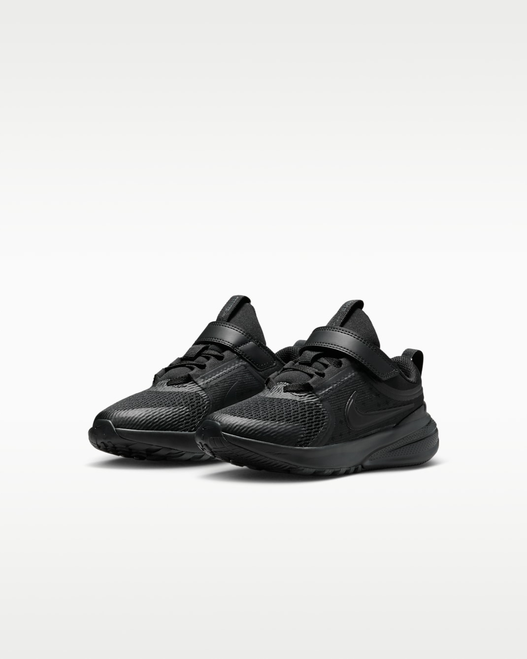 Buty sportowe dla dzieci Nike Star Runner 5 czarne HF7005-001 r. 31.5