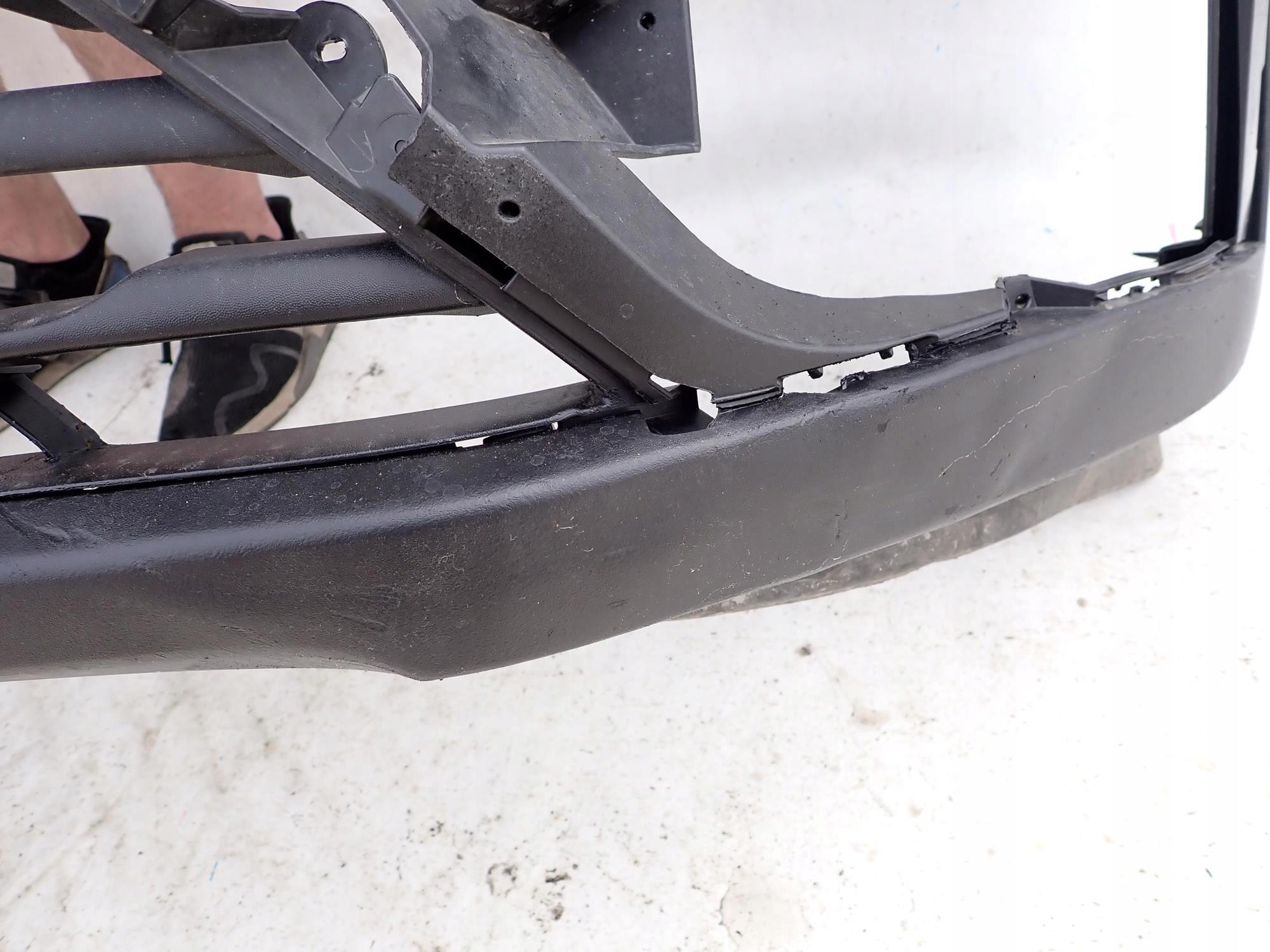 RENAULT TRAFIC III LIFT 21- bumper front front