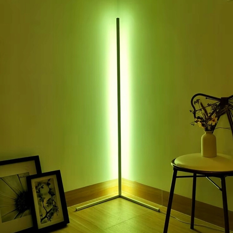 LAMPA STOJĄCA PODŁOGOWA NAROŻNIKOWA LED NAROŻNA 3D LAMPKA NOCNA DO SYPIALNI Stan opakowania oryginalne