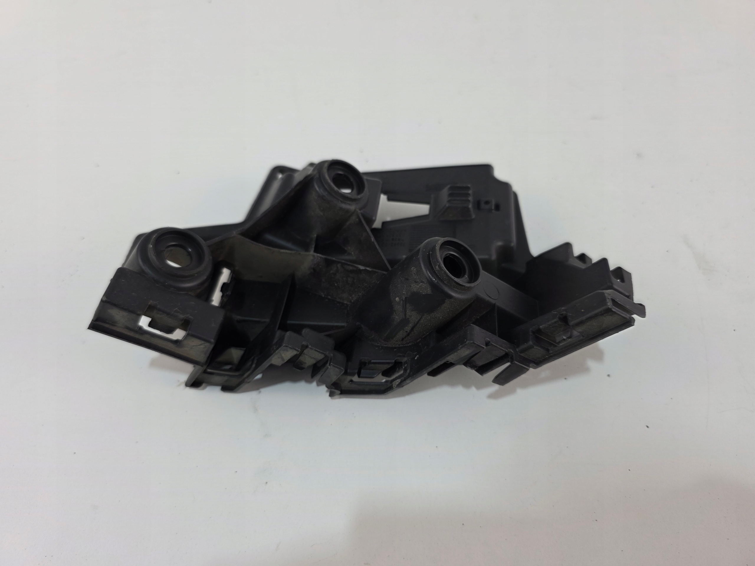 Support Support plaque Pare choc Droit Arrière VW TAIGO 2G7807394C