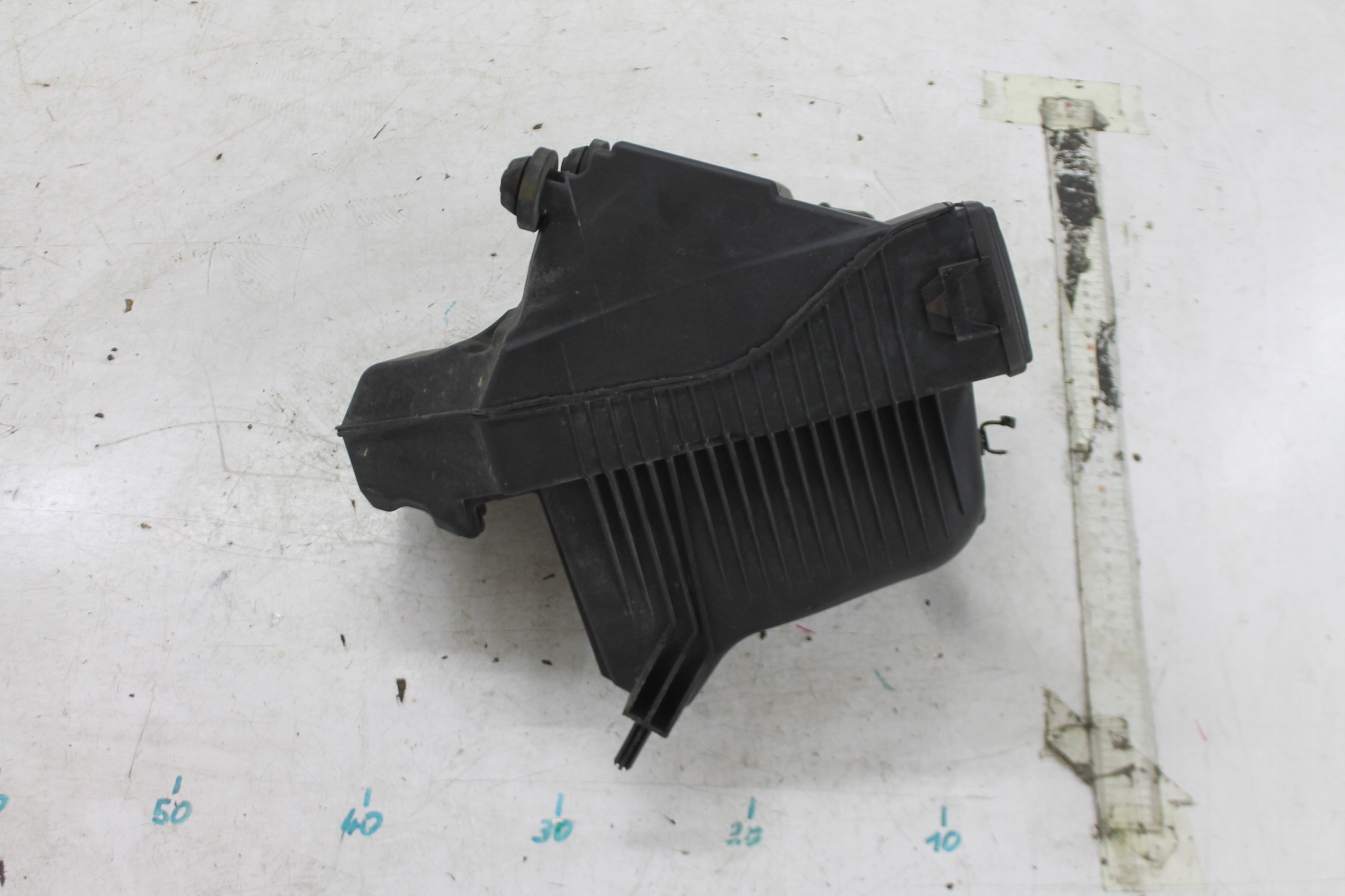 Gehäuse filter 8200398990B JUKE 1.5 DCI 10-19
