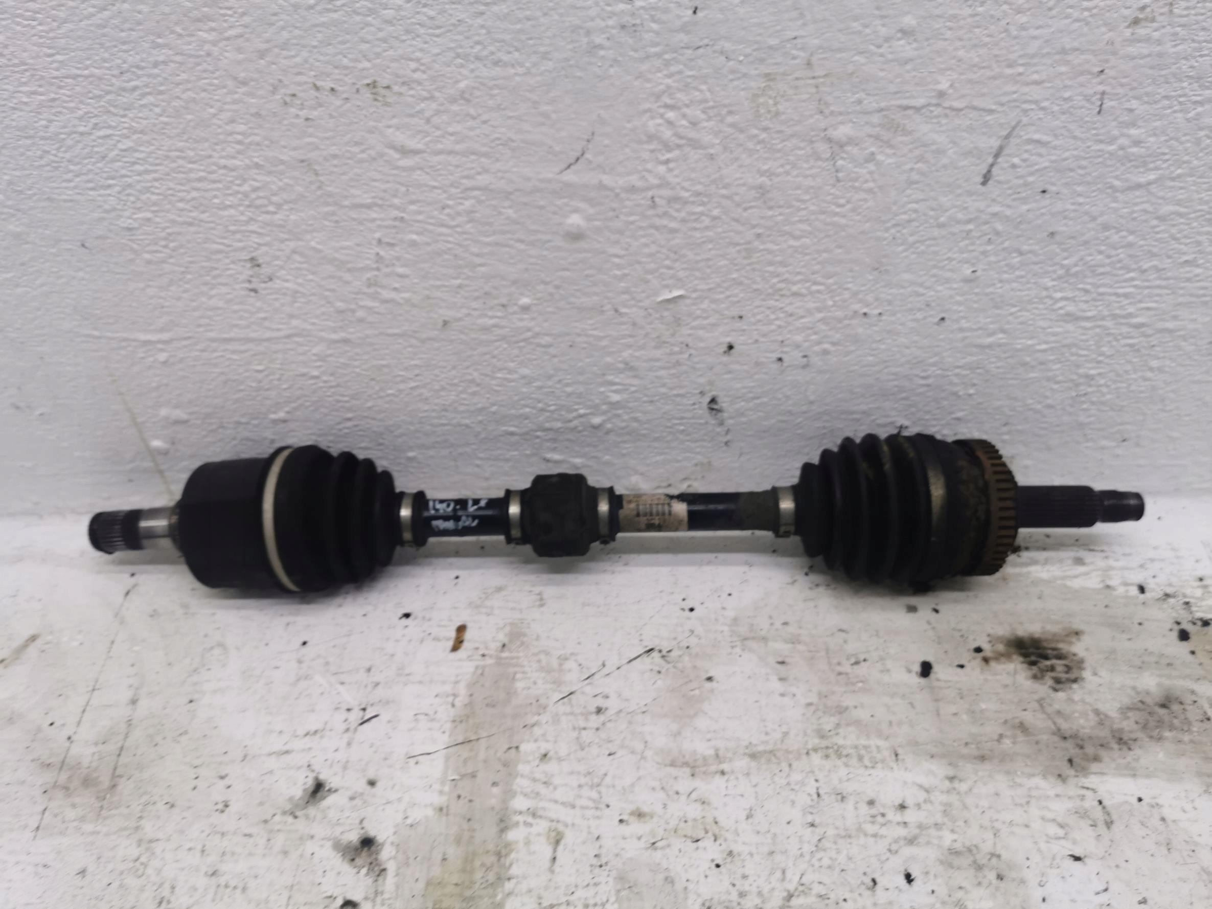 semi-axis short. left HYUNDAI I40 1.7 CRDi 49500-3Z300