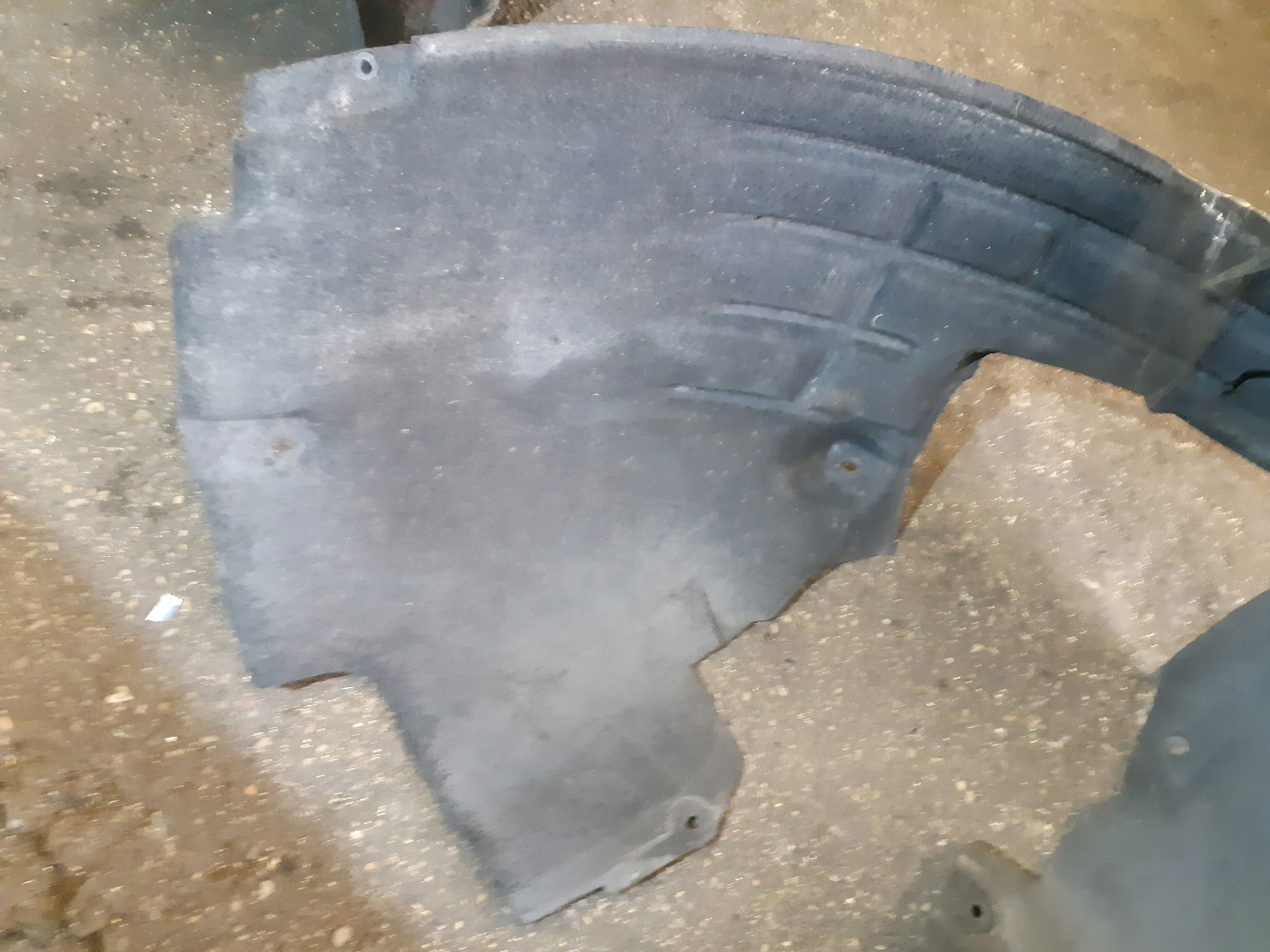 AUDI Q5 8R mudguard side right front right front