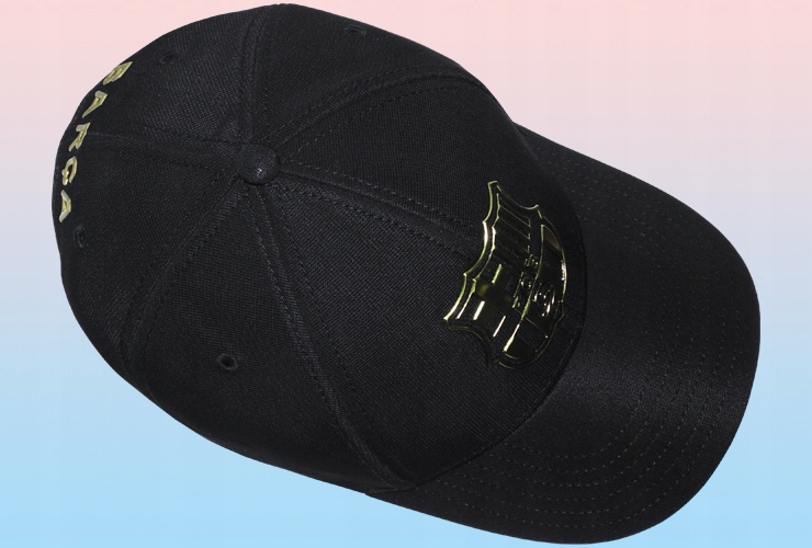 CZAPKA Z DASZKIEM FC BARCELONA MĘSKA FCB CZARNA ZŁOTY HERB Marka inny