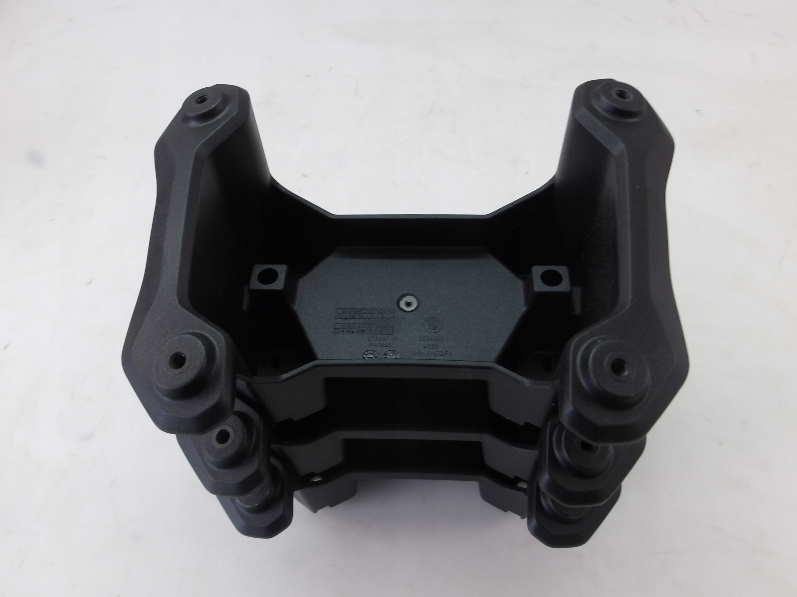 BMW F850GS F750GS uchwyt mocowanie szyby 8564652