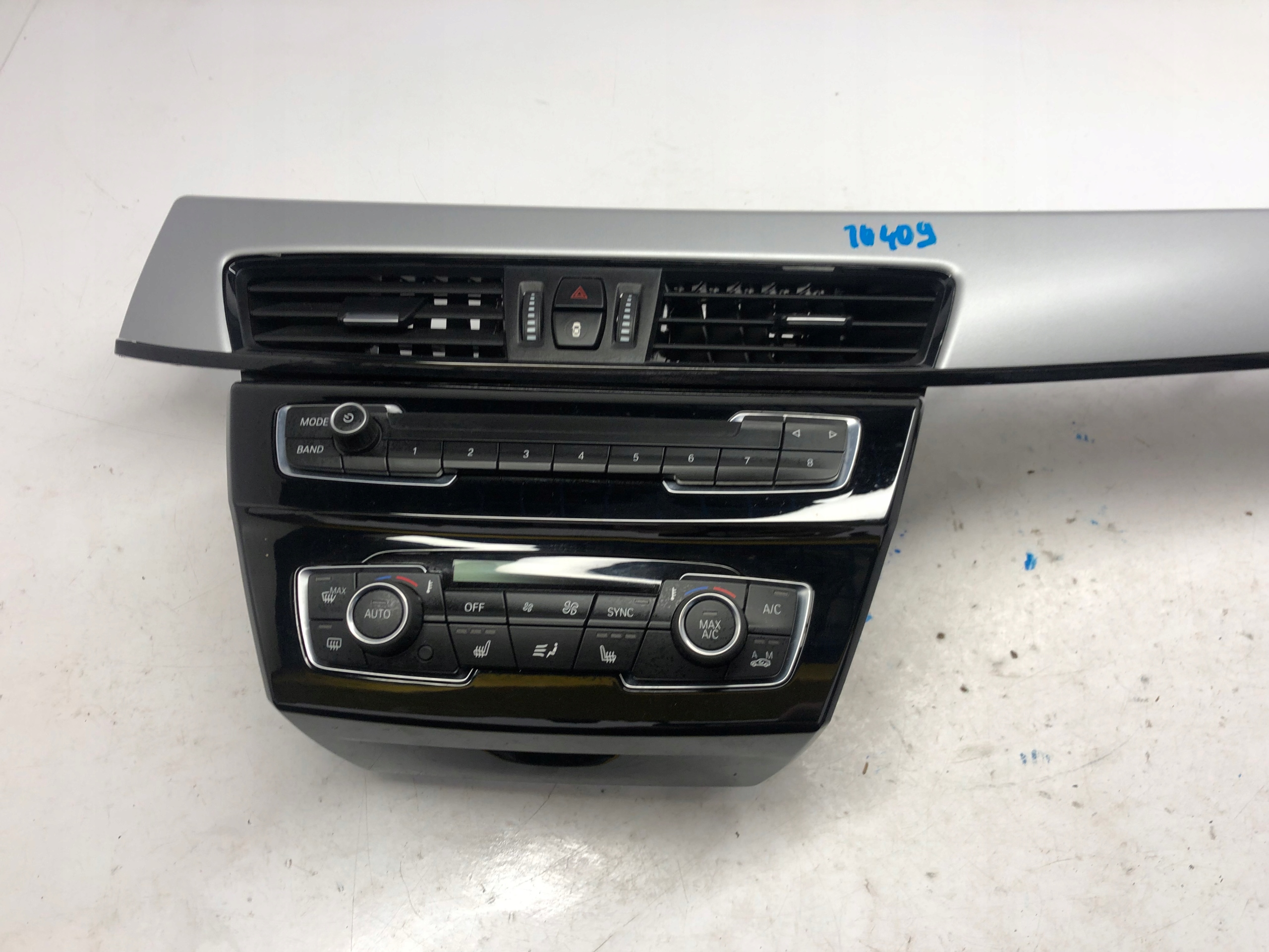 BMW X1 F48 Garniture moulure decorative Unite commande clima