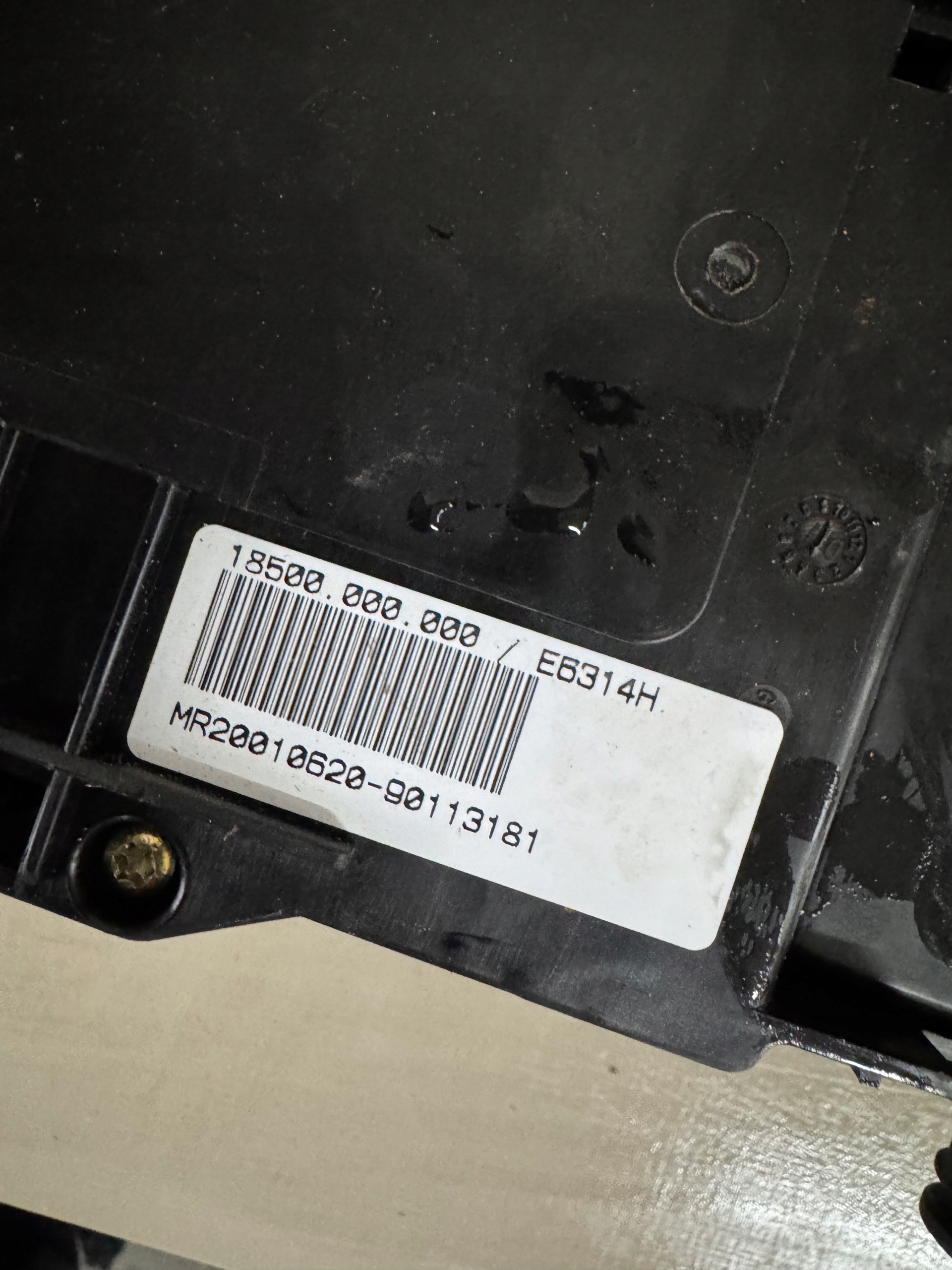 BMW 3 E46 98-01 Module fusibles 1.6 E6314H
