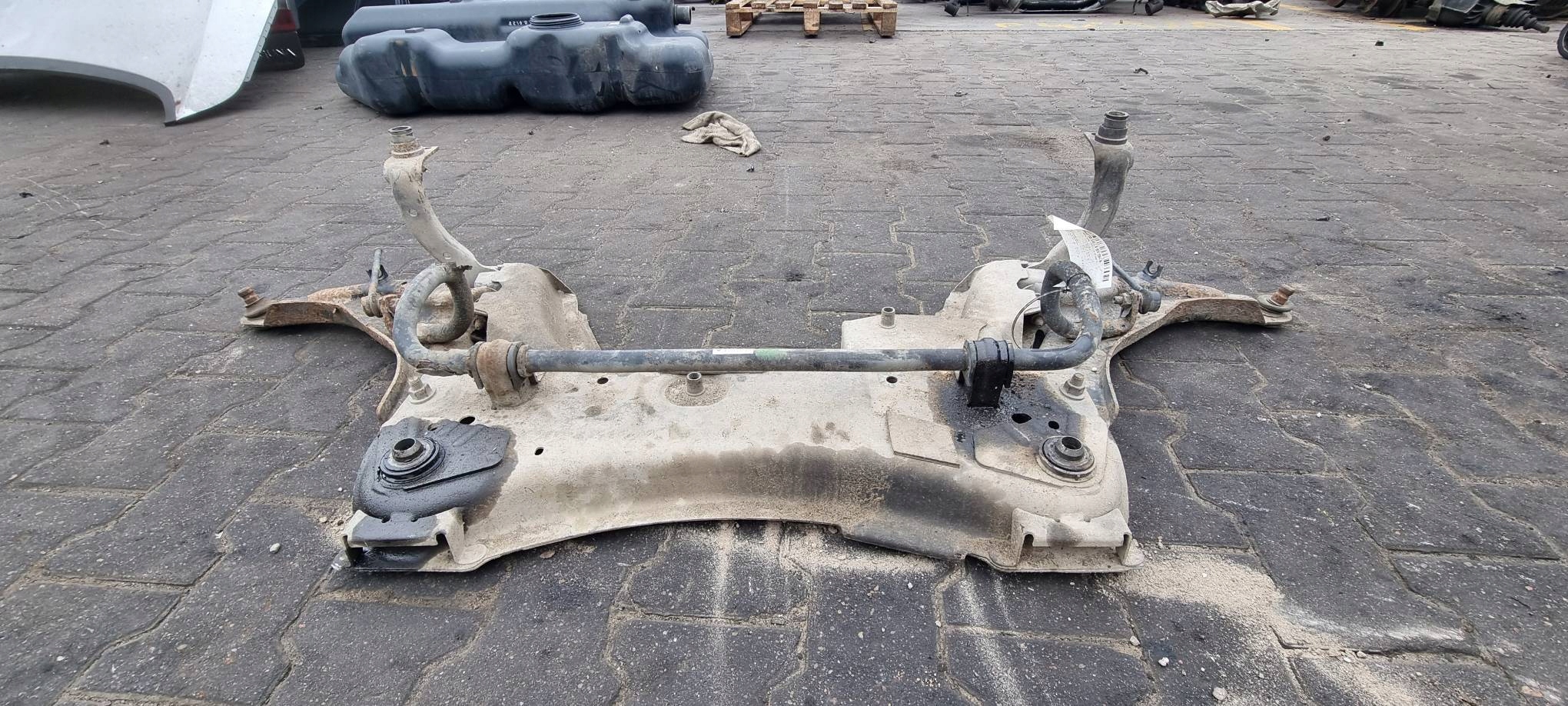 axle beam front 1.9 DCI RENAULT SCENIC II