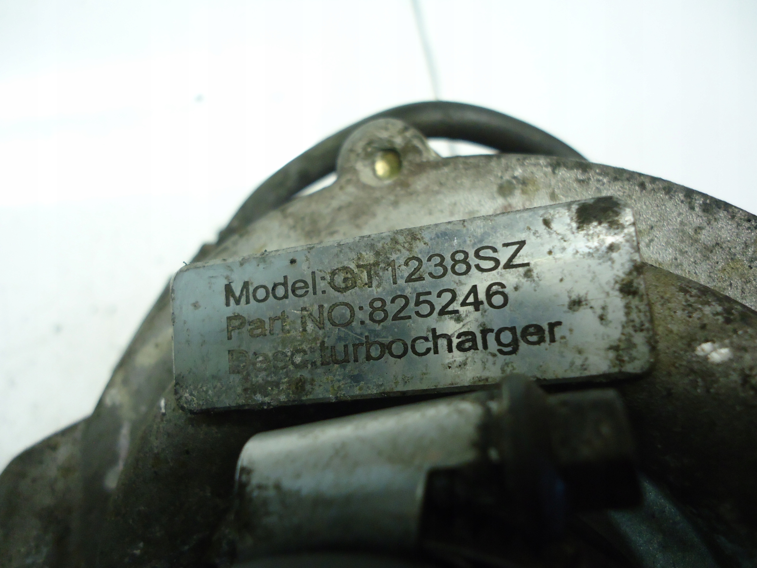 OPEL ASTRA J CORSA D 1.3CDTI A13DTE turbo 825246