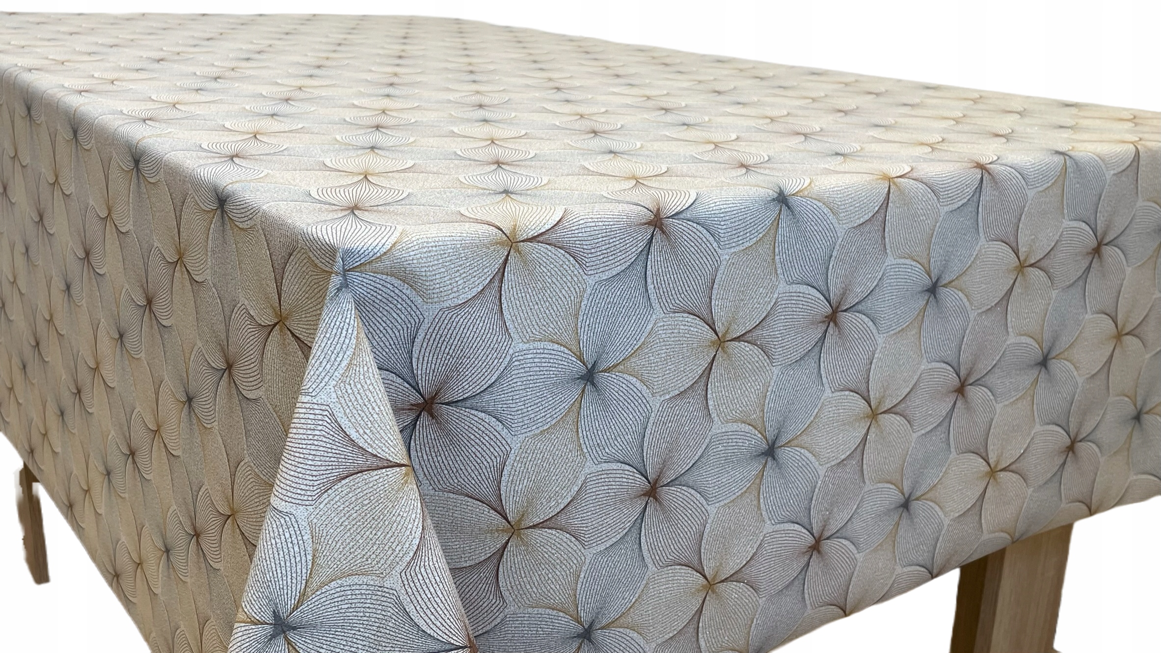 OBRUS GRUBA CERATA NA POLIESTRZE KWIATY 140x180 BROKAT