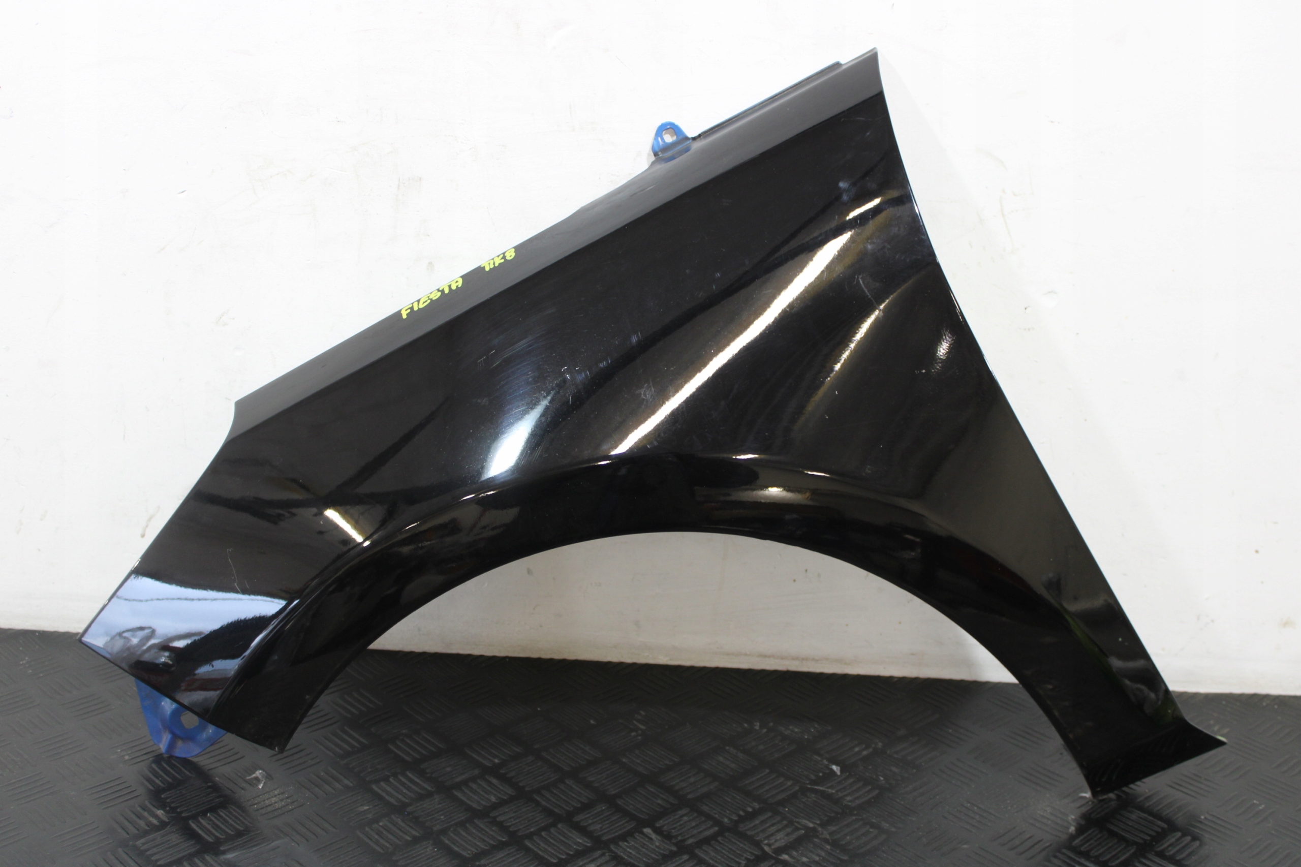 fender left front front FORD FIESTA MK8 ST-LINE