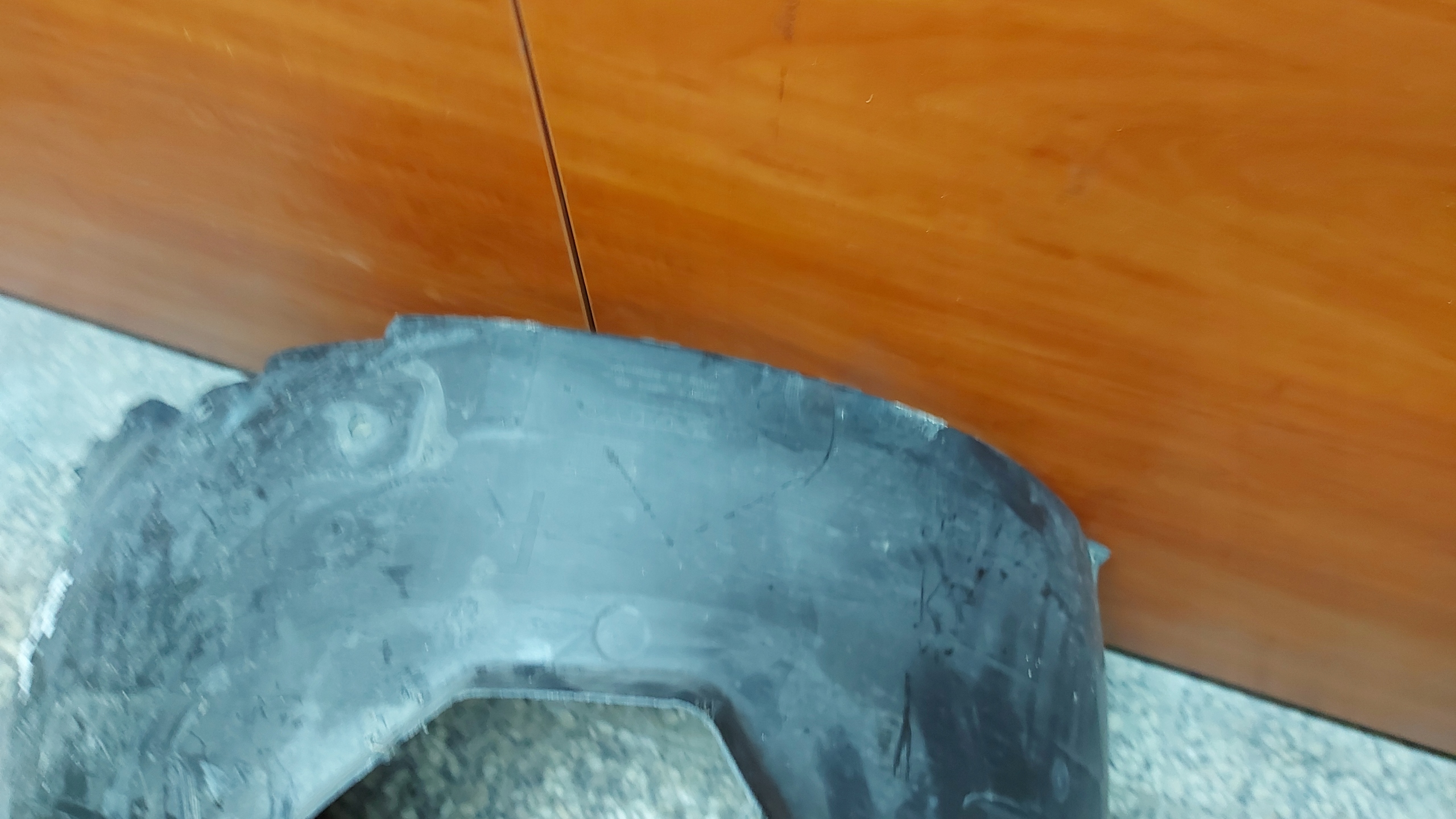 mudguard right front VOLVO XC60 II 17