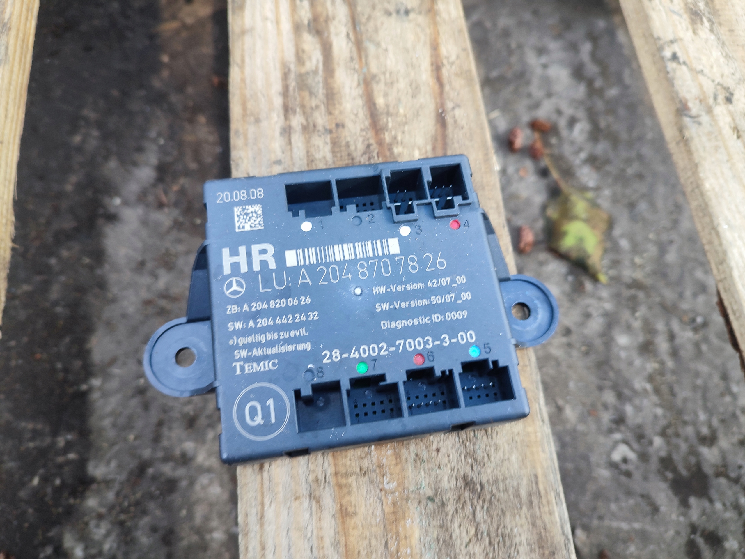 module control unit door right rear MERCEDES CKLASA W204 A2048707826