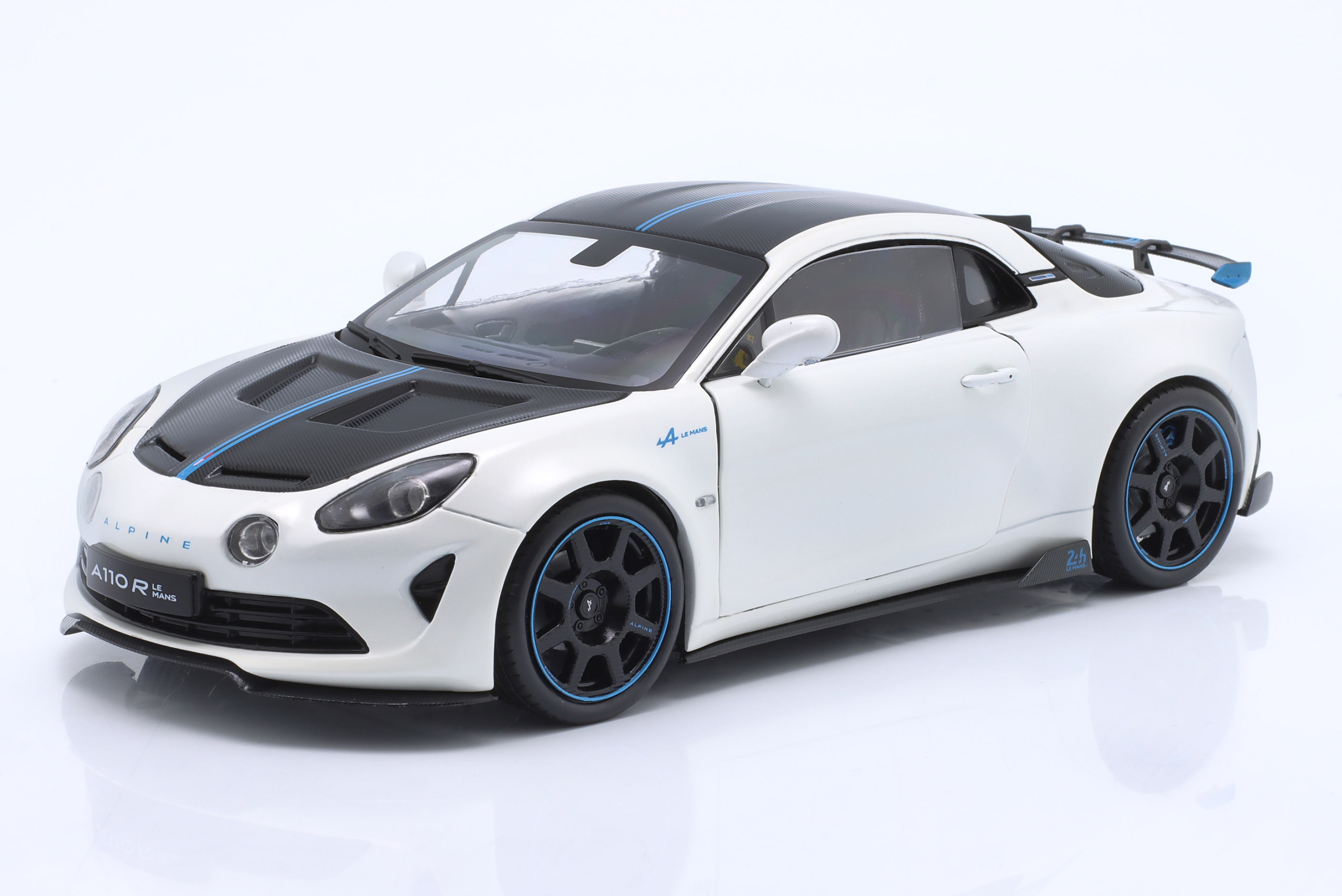 Alpine A110 Radicale Le Mans LeMans 2023 White Solido 1:18 Model S1801626