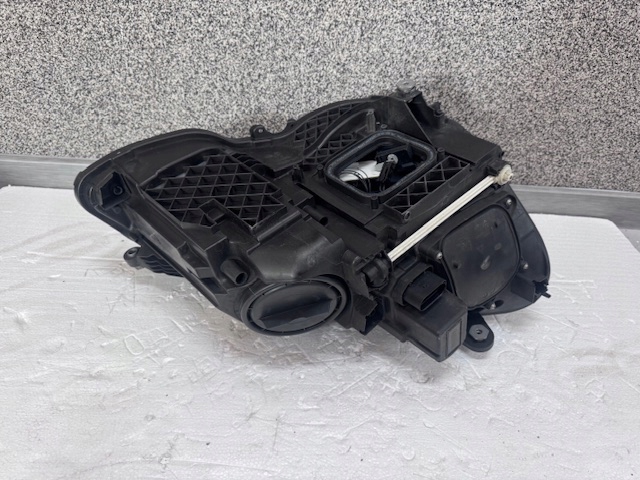light left Mercedes E Klasa W212 LIFT Full Led