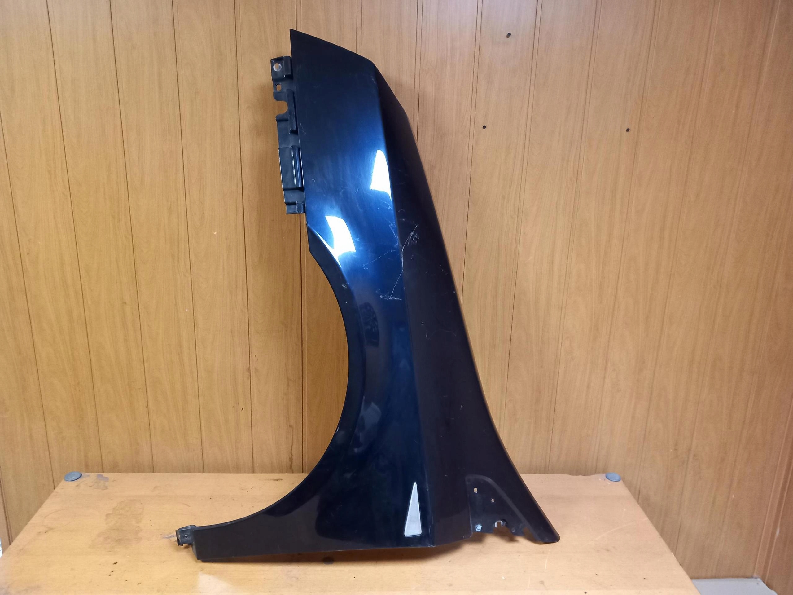 fender left front RENAULT VEL SATIS 01-09 8200018521