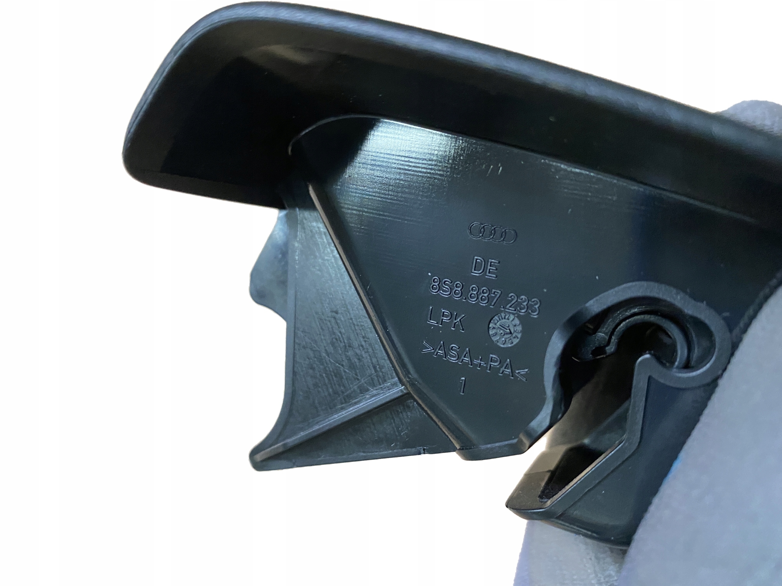 AUDI TT 8S ISOFIX 8S8887233