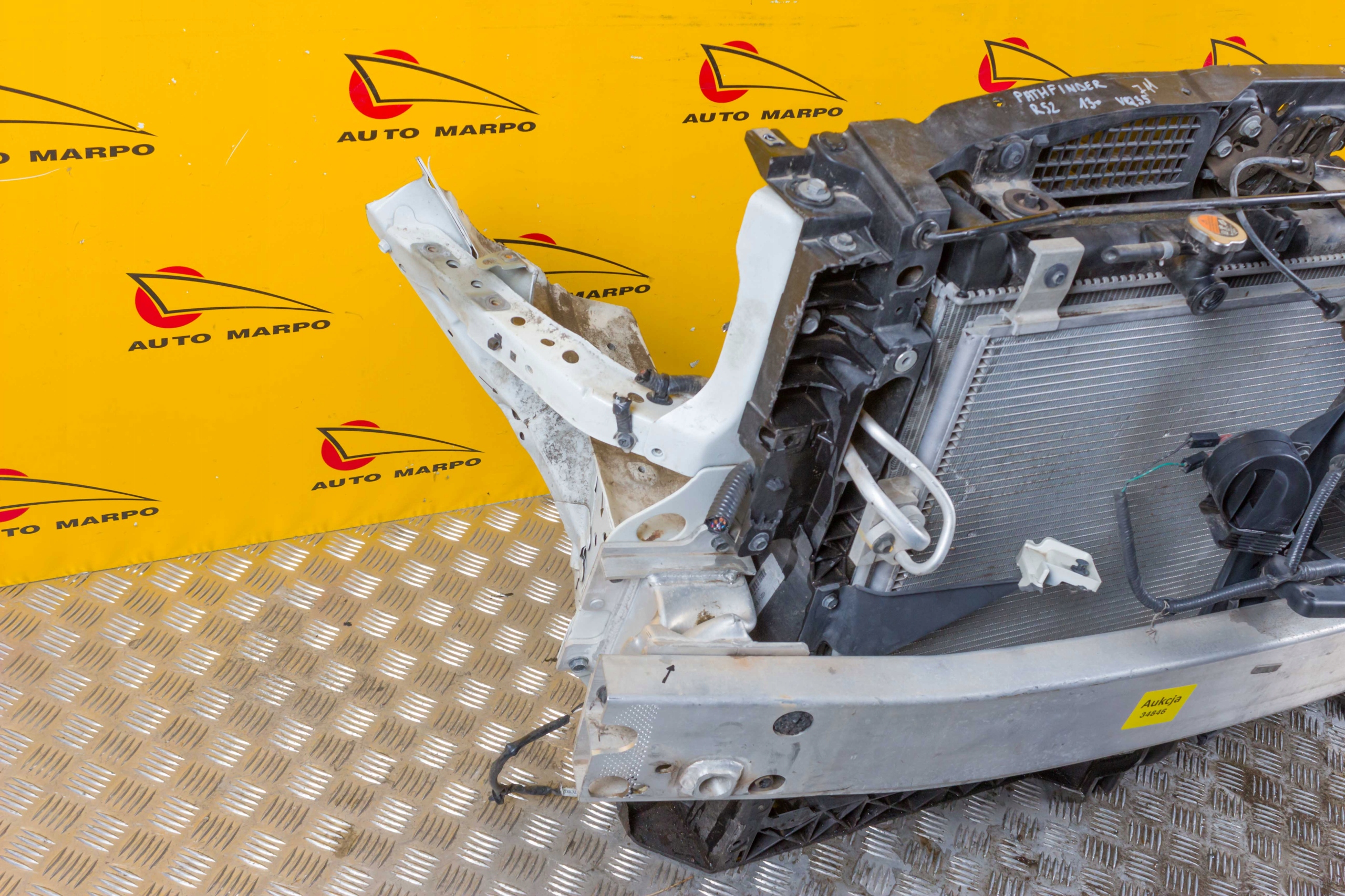 NISSAN PATHFINDER R52 PAS PRZÓD WZMOCNIENIE BELKA Typ samochodu 4x4/SUV Samochody osobowe